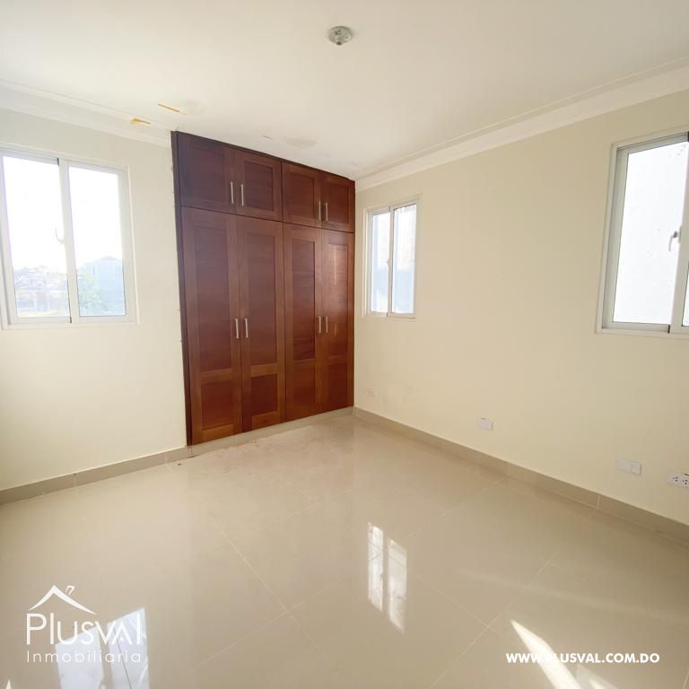Apartamento en venta con derecho a azotea 302388