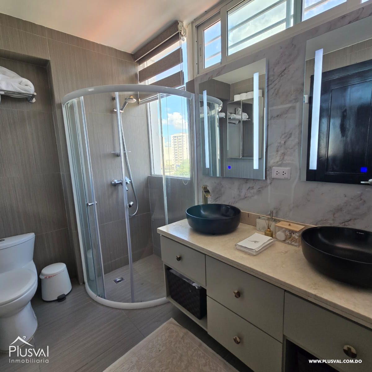 Expectacular Penthouse de 4 habitaciones en Serralles 397132