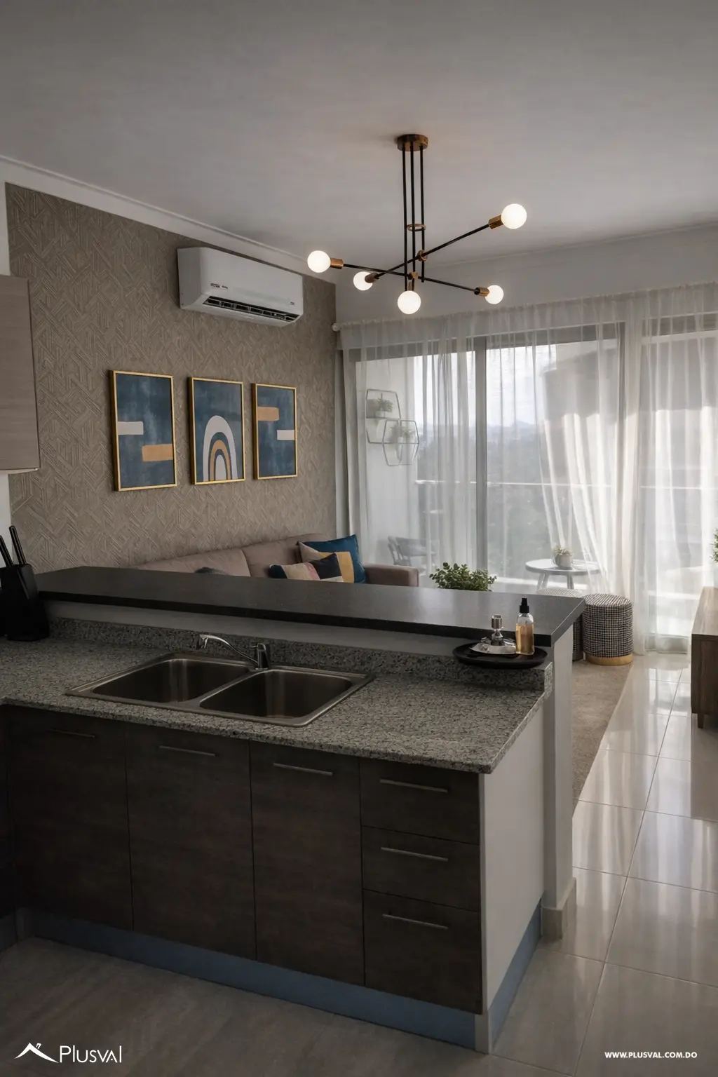 Venta de apartamento de 1 habitación y 2 parqueos en Evaristo Morales. 489180