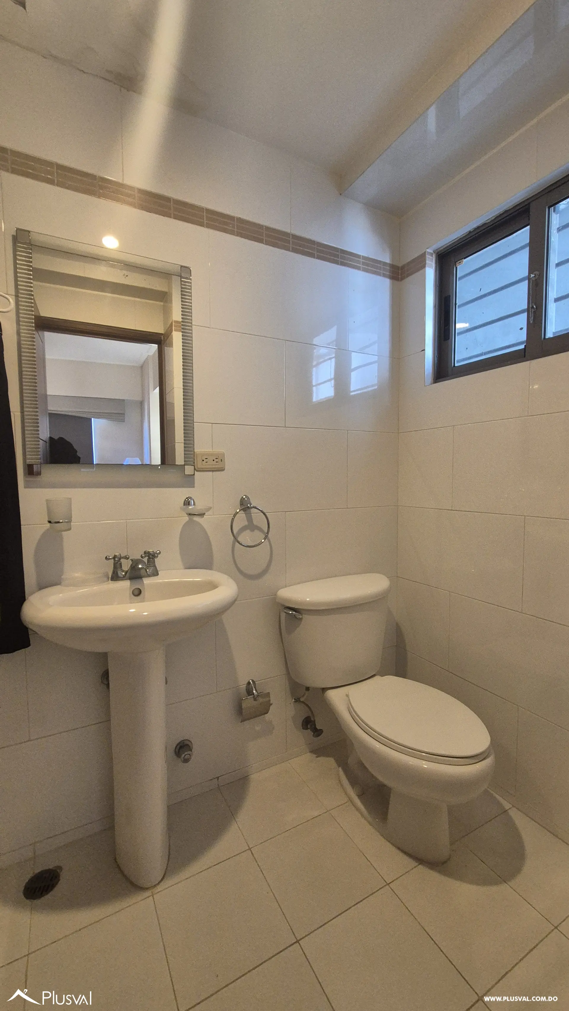 Amplio apartamento en venta en La Esperilla 498997