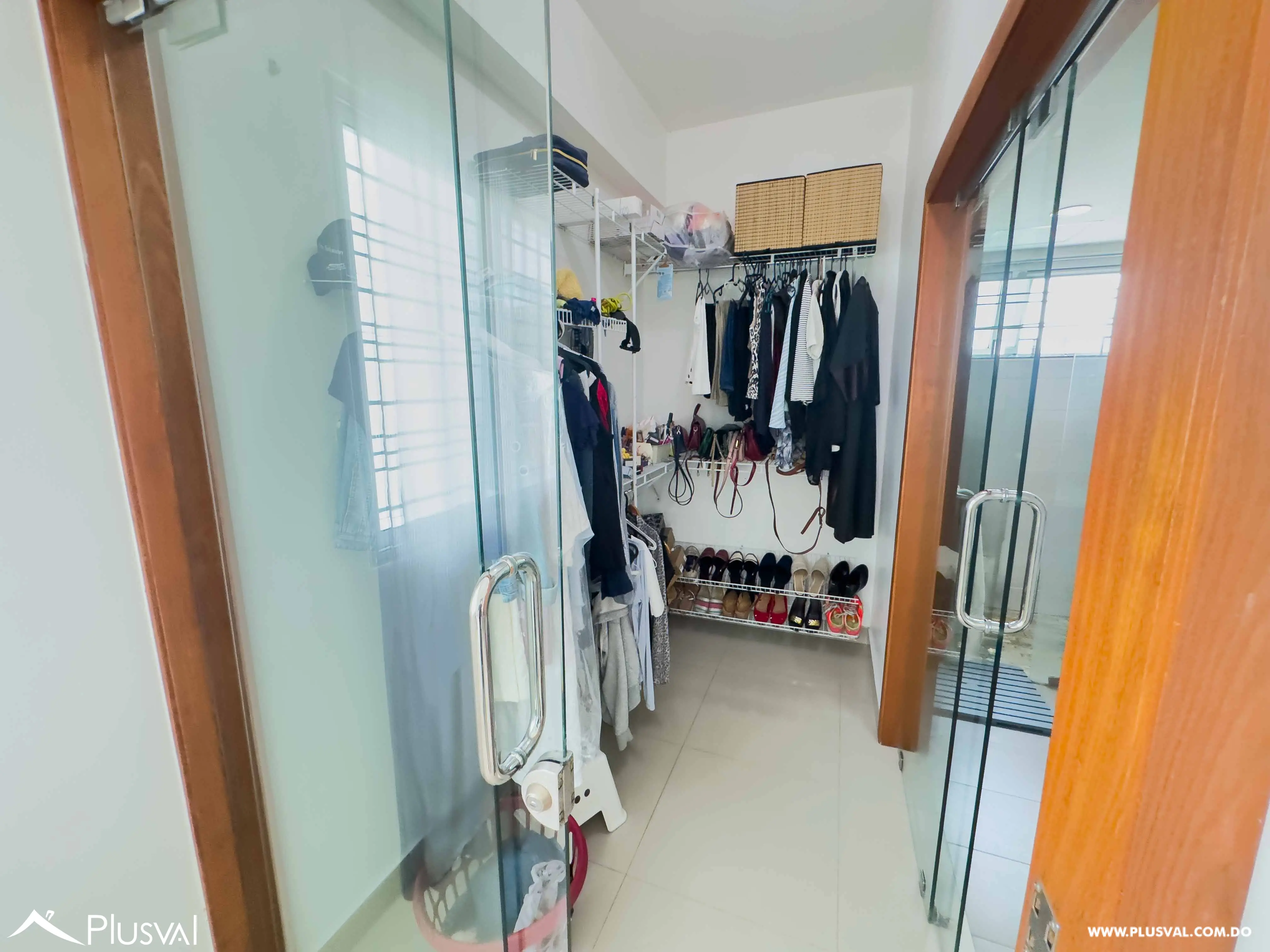 Apartamento de 3 habitaciones en el Millón 521834