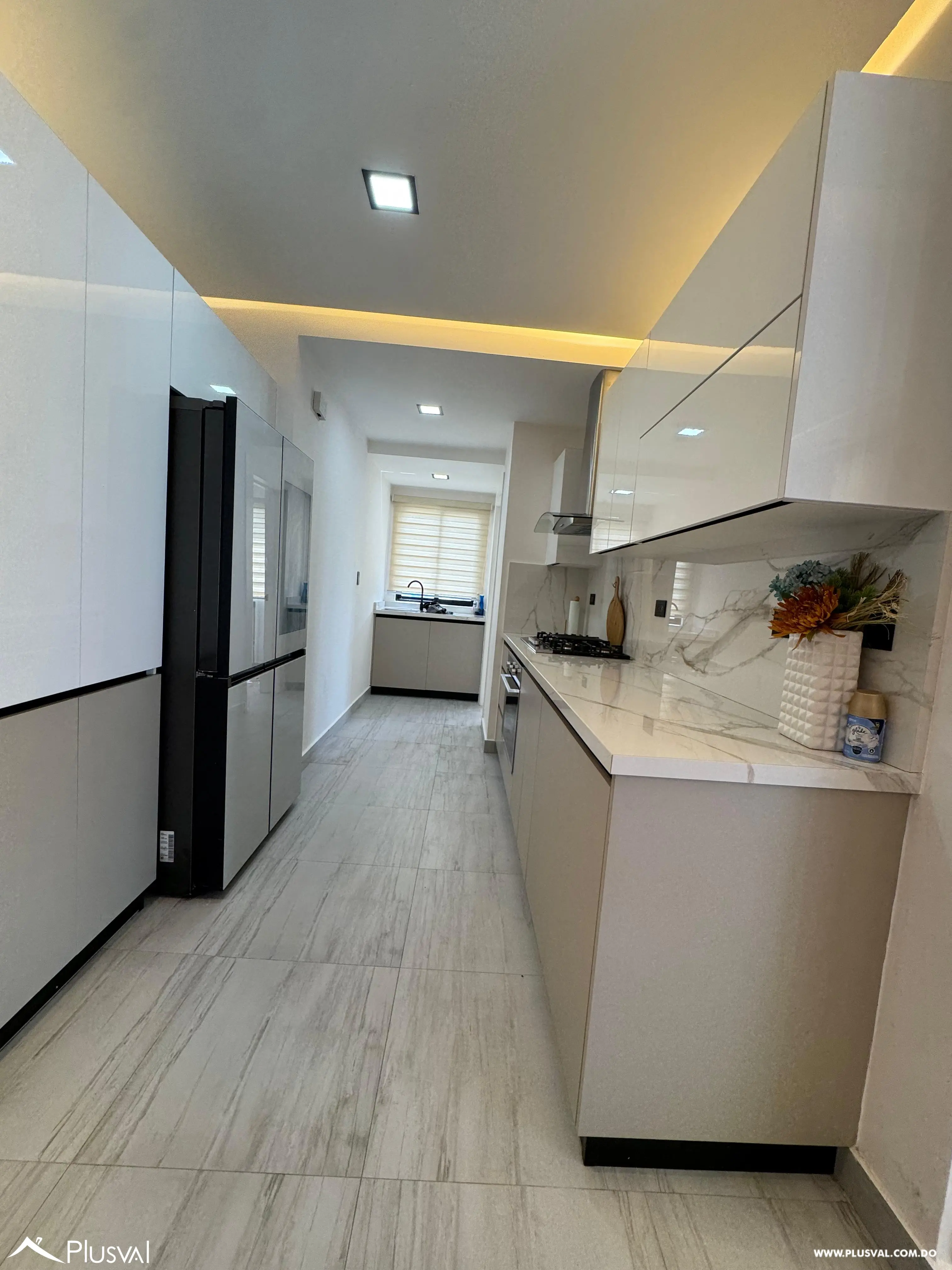 VENTA DE APARTAMENTO DE 3 HABITACIONES CON ESTUDIO EN EVARISTO 518607