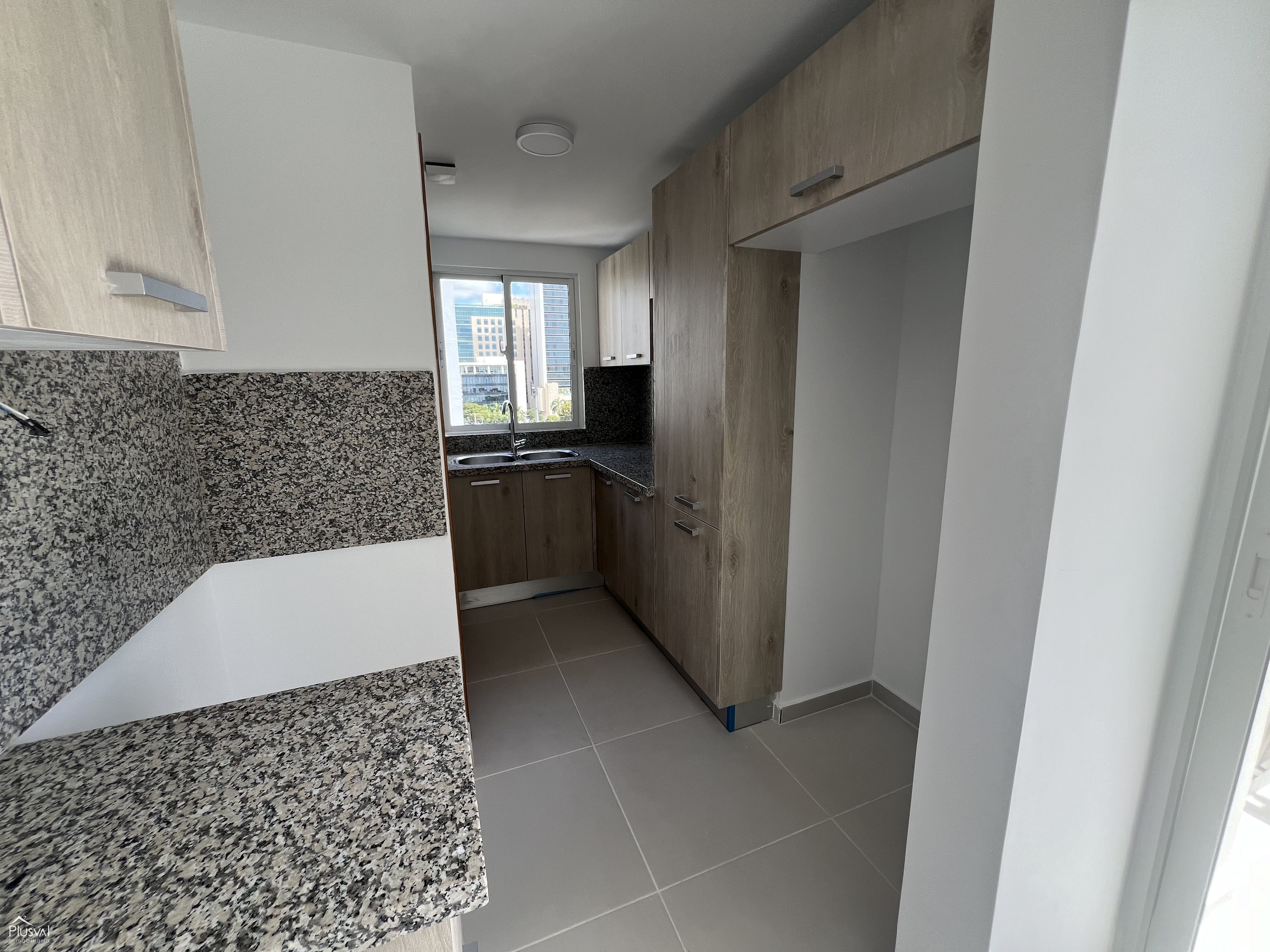 Apartamento en alquiler en Evaristo Morales 319624