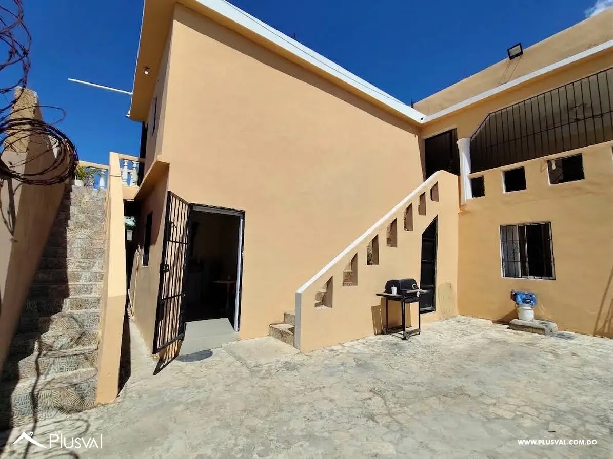 CASA GRANDE EN VENTA  EN EL CENTRO DE BOCA CHICA, IDEAL PARA INVERSION O VIVIR 529871