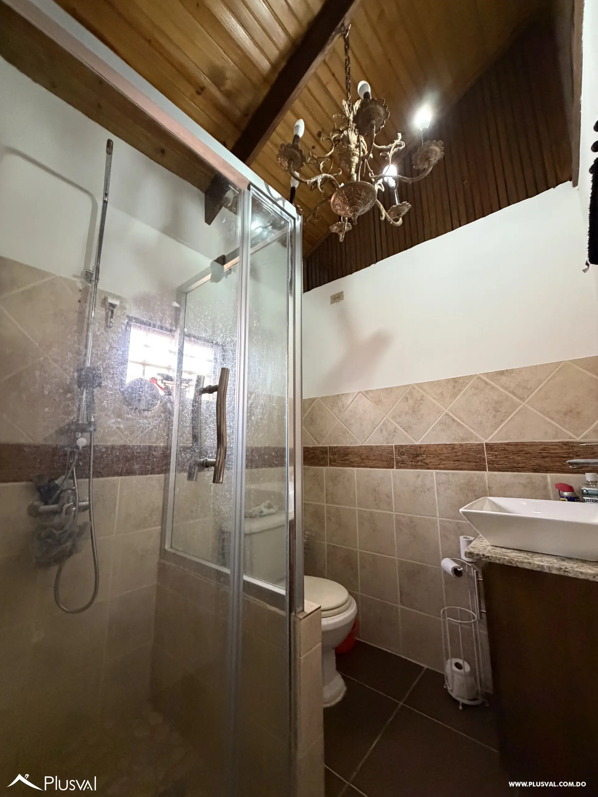 Casa en Venta en el Centro de Jarabacoa | Ideal para Inversión o Uso Comercial 515110