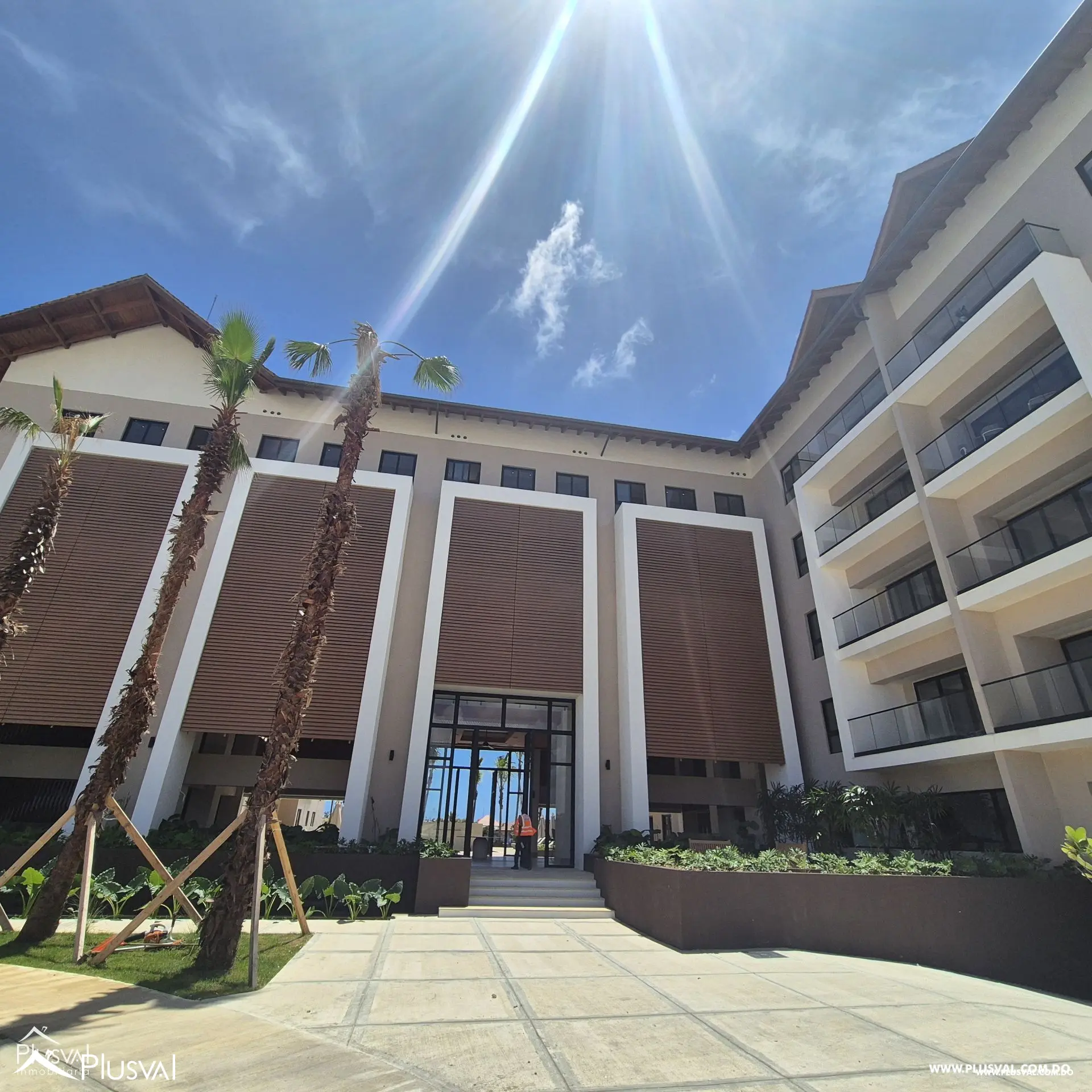 Apartamento con linea blanca en venta con finas terminaciones ,en Cap Cana. 460779