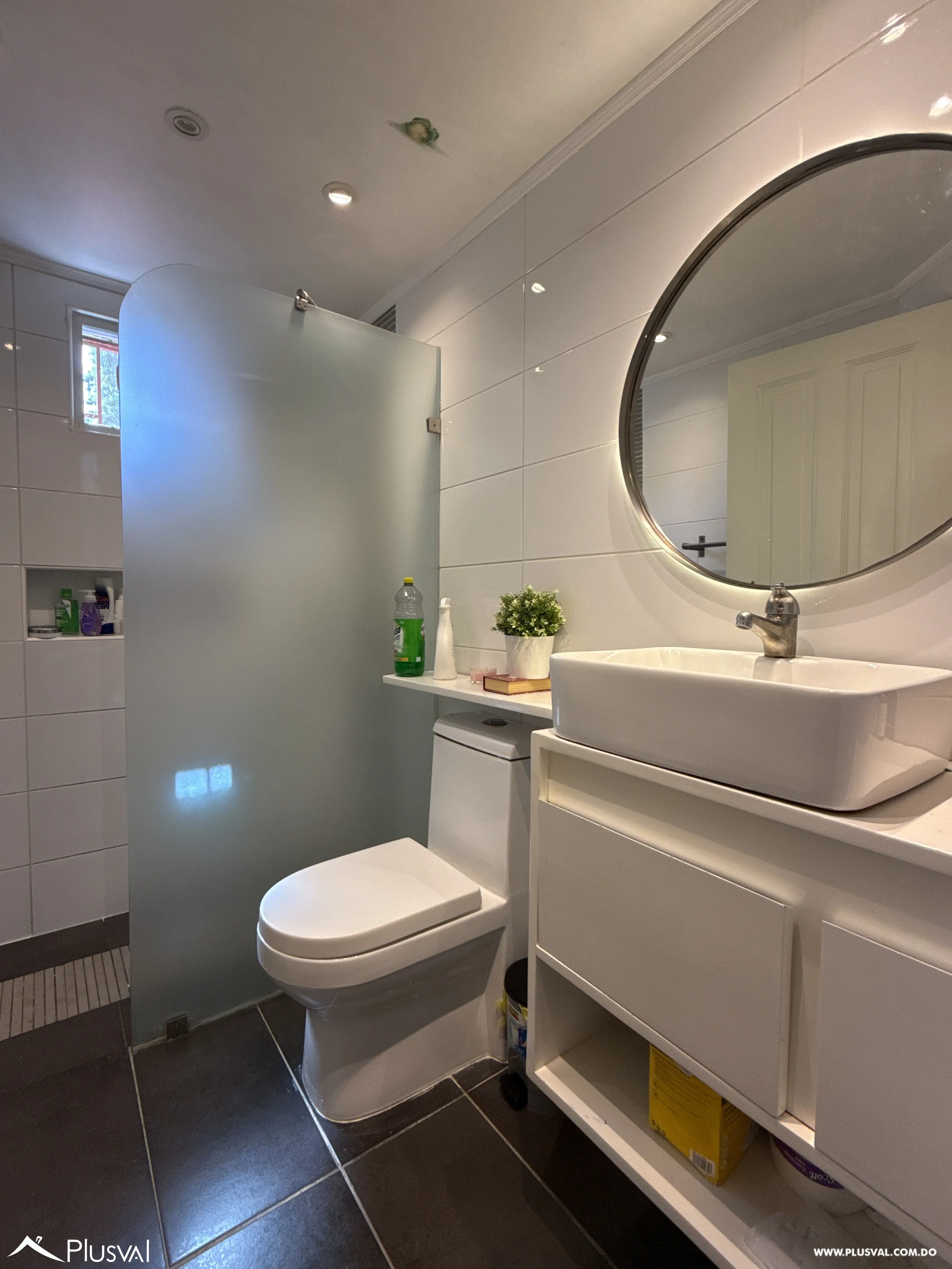 Venta Apartamento Económico de 3 Habitaciones en La Castellana 528657