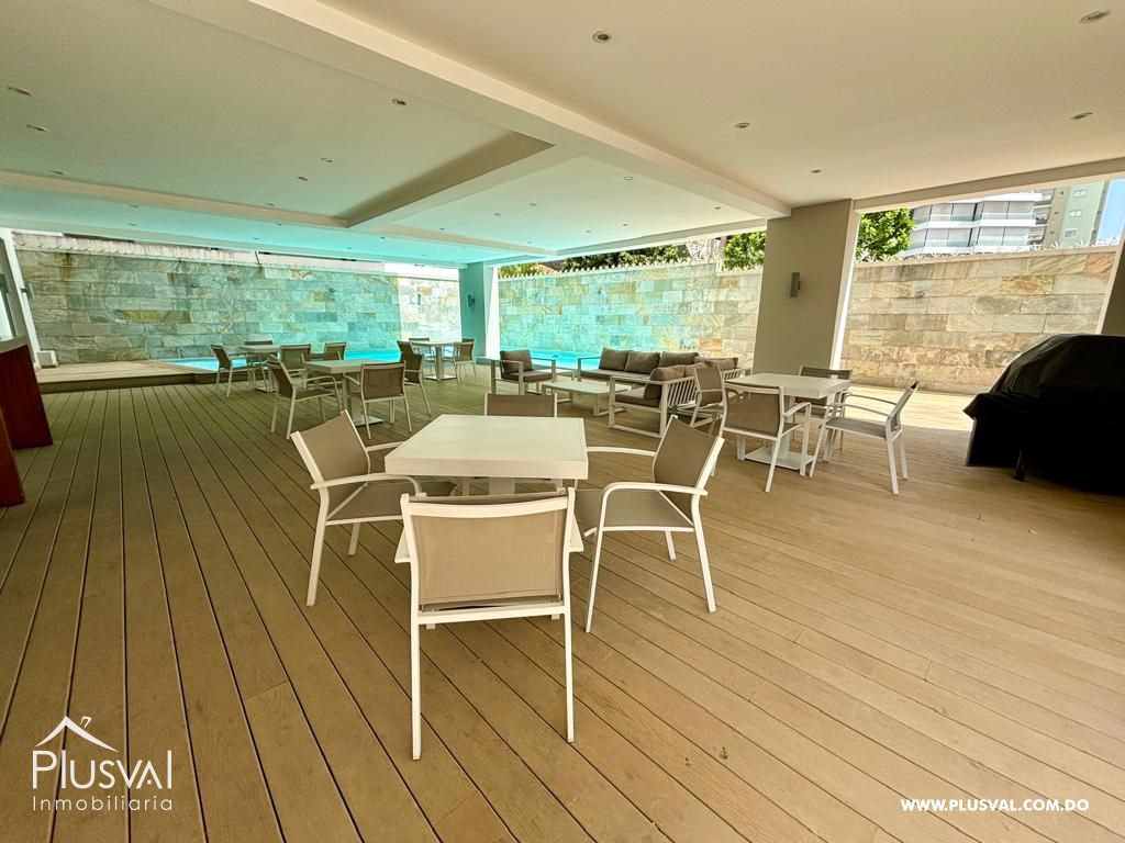 Alquiler de apartamento con amplio balcón en Piantini 344442
