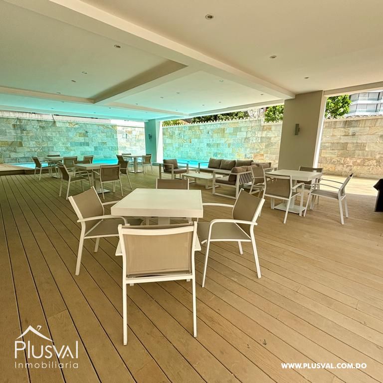 Alquiler de apartamento con amplio balcón en Piantini 344442