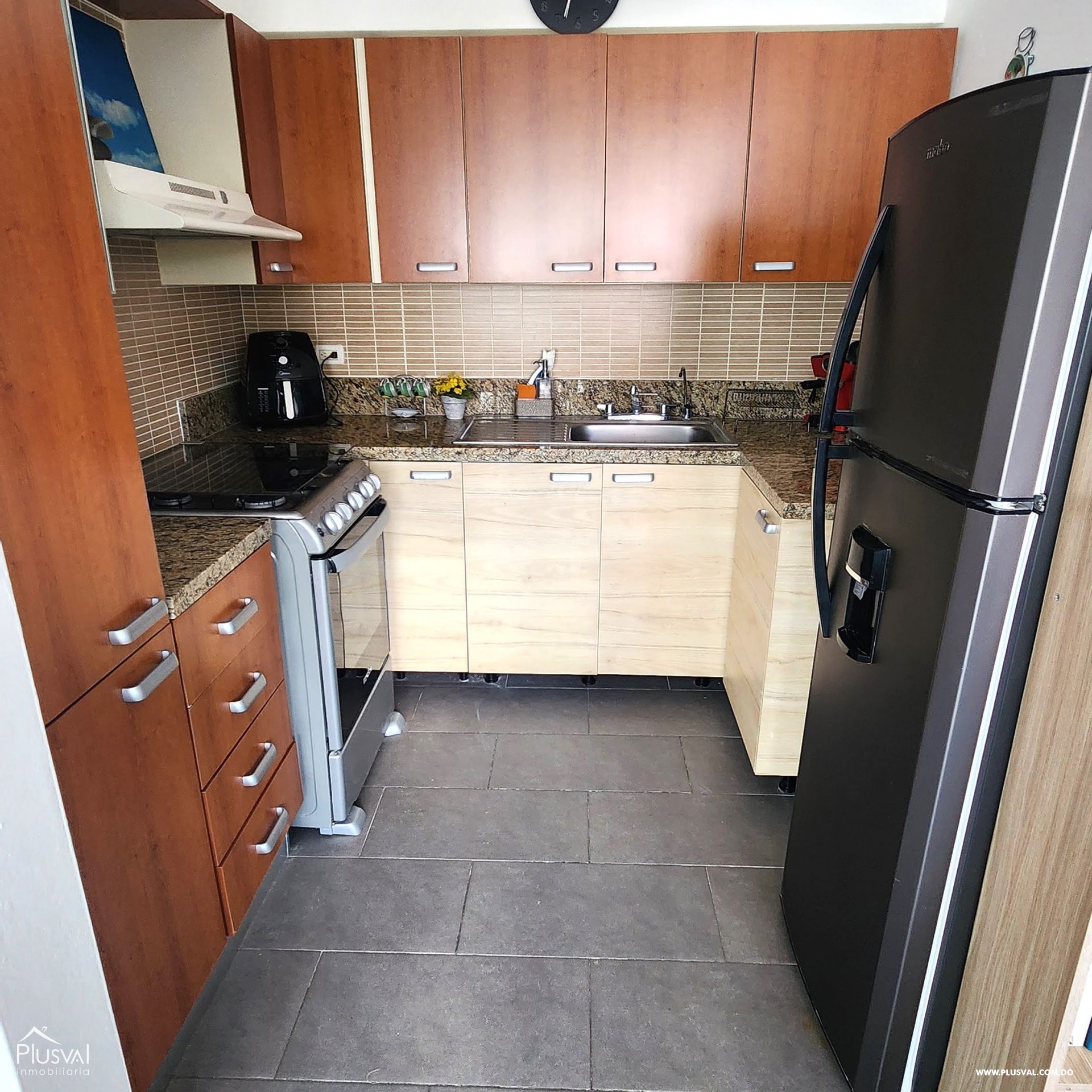 Céntrico apartamento en alquiler, totalmente amueblado en La Julia 428361