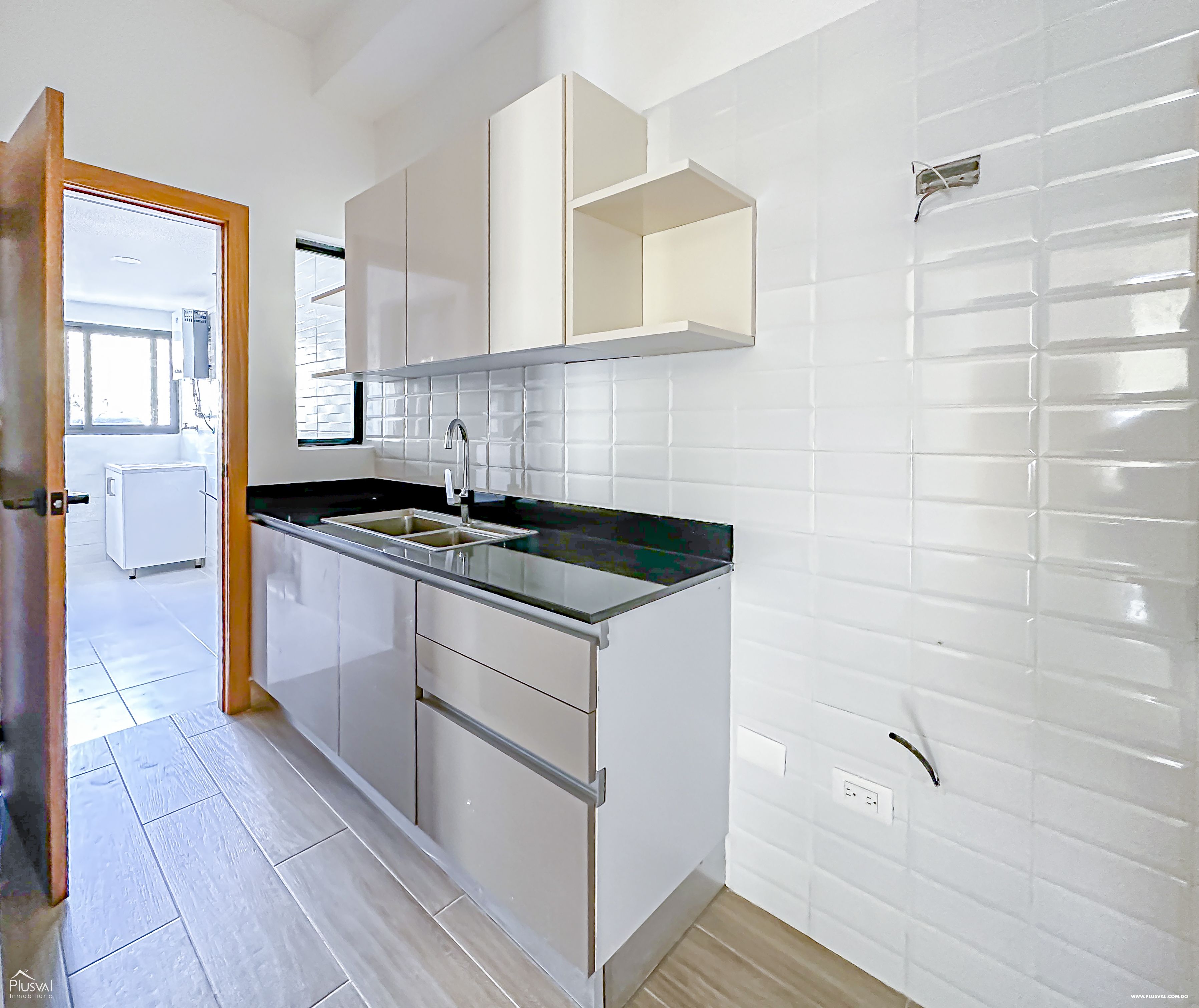 Apartamento en alquiler con línea blanca, Piantini. 284295