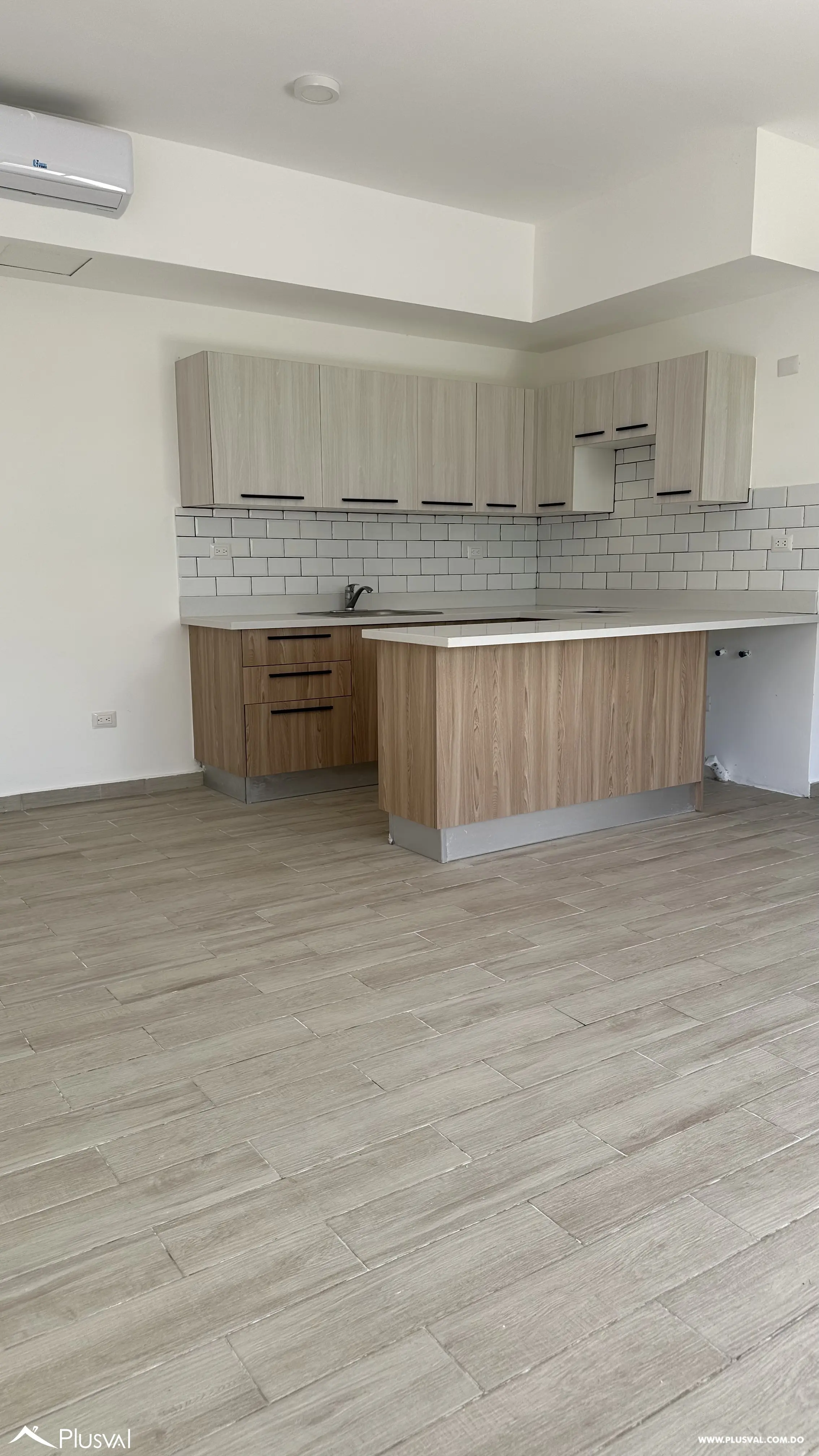 Apartamento de 2 habitaciones en renta con acceso a playa 505752
