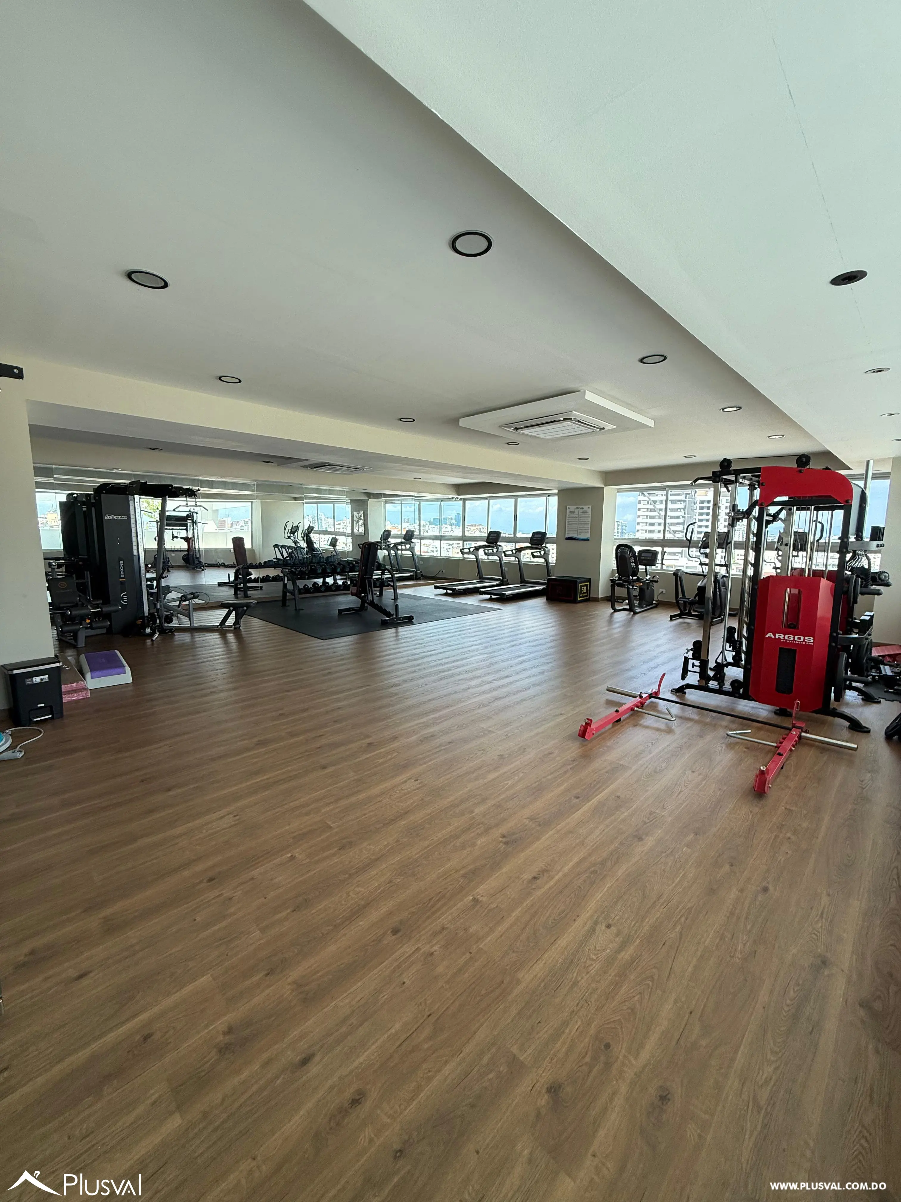 Apartamento en Alquiler con Espectacular Vista al Mar en Bella Vista 494801