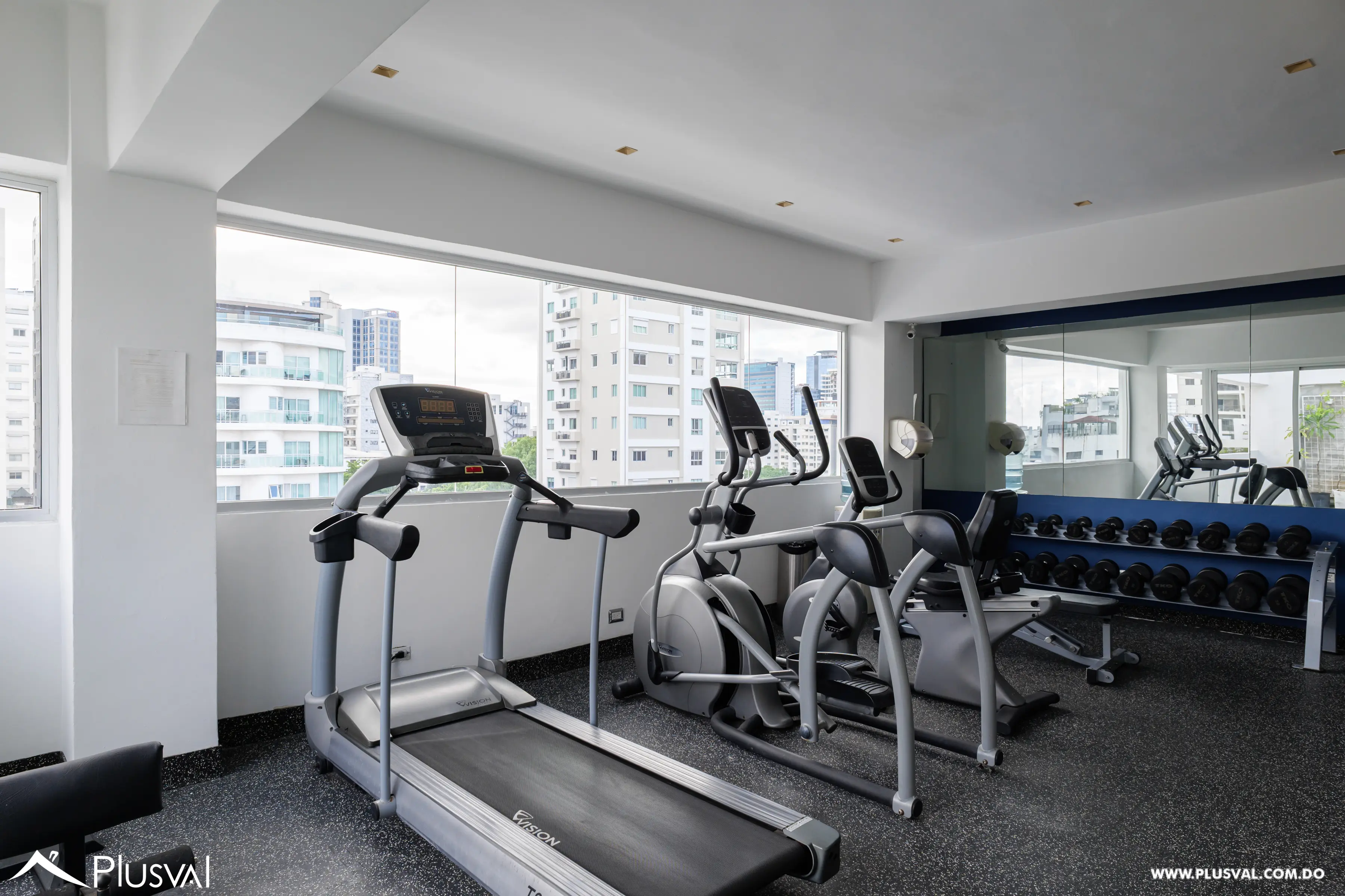 Apartamento de 1 habitación amueblado full en Piantini 517418