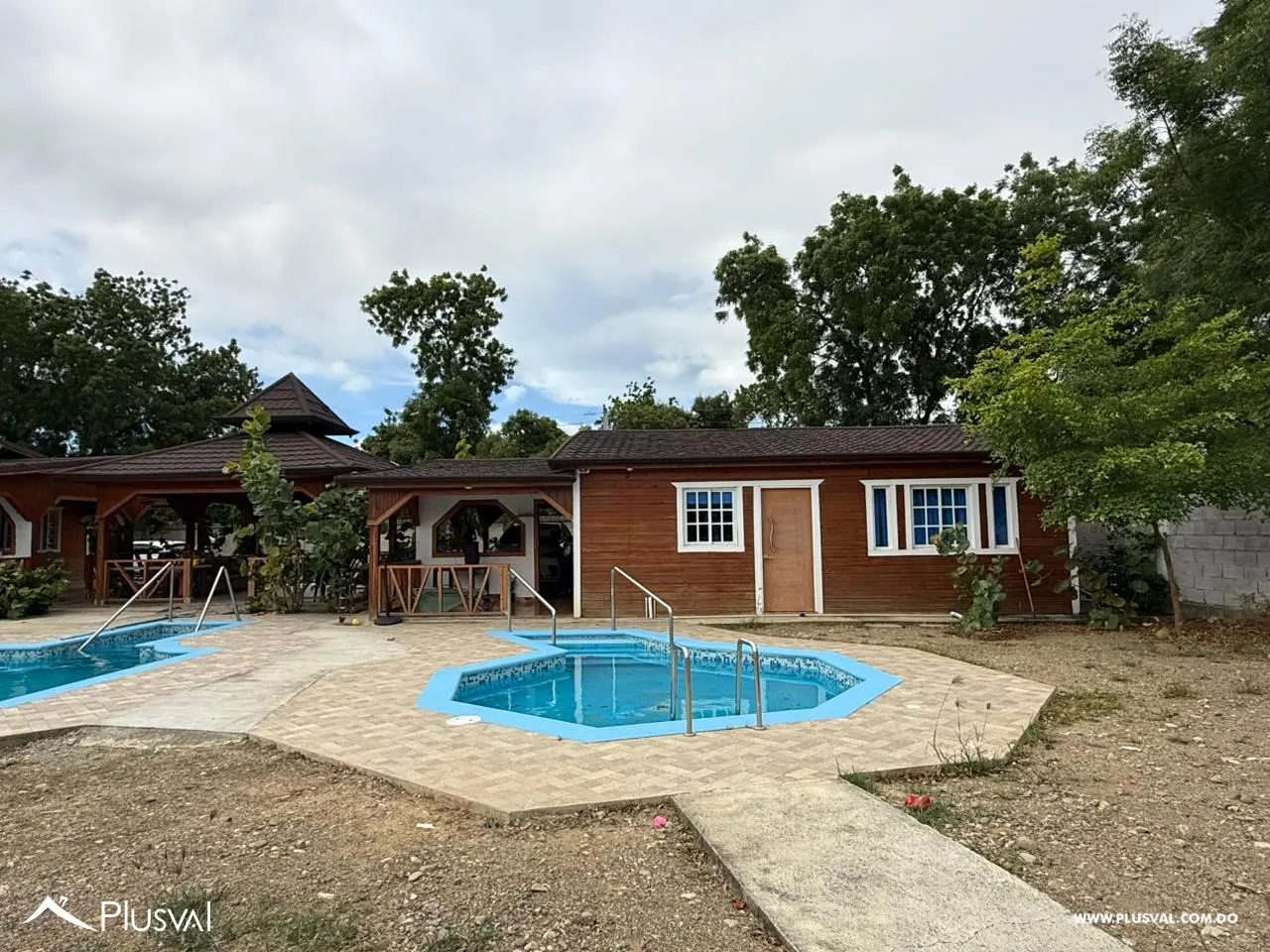 Villa en Quinigua 512029