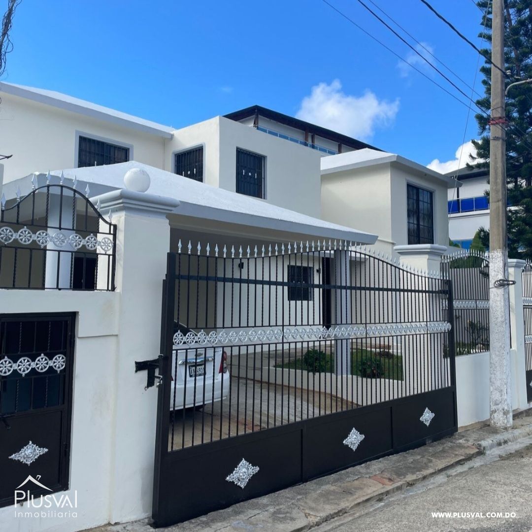 Amplia casa en venta cerca de la playa en Puerto Plata totalmente amueblada. 393296