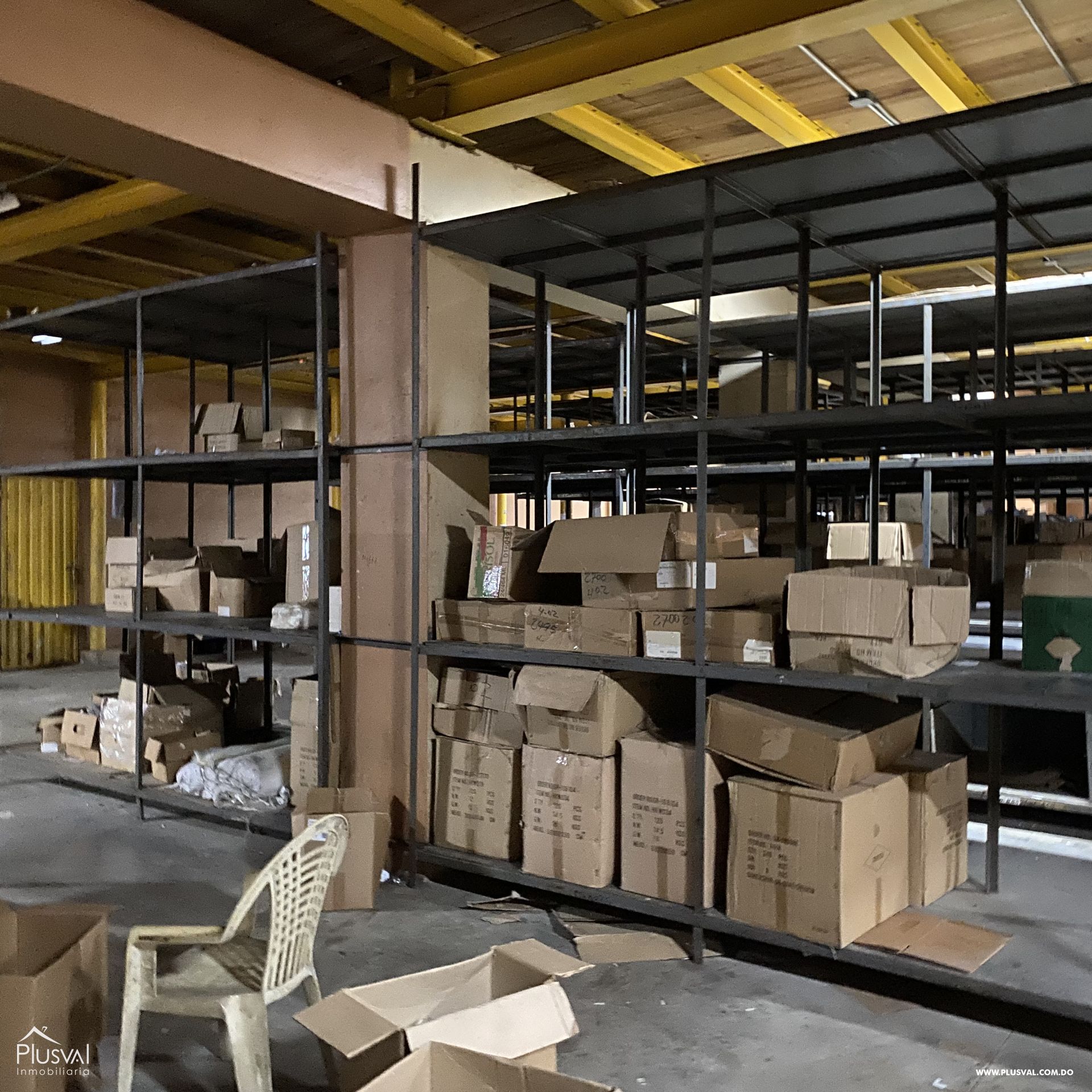 Alquilo Naves Industriales en Hainamosa 335257
