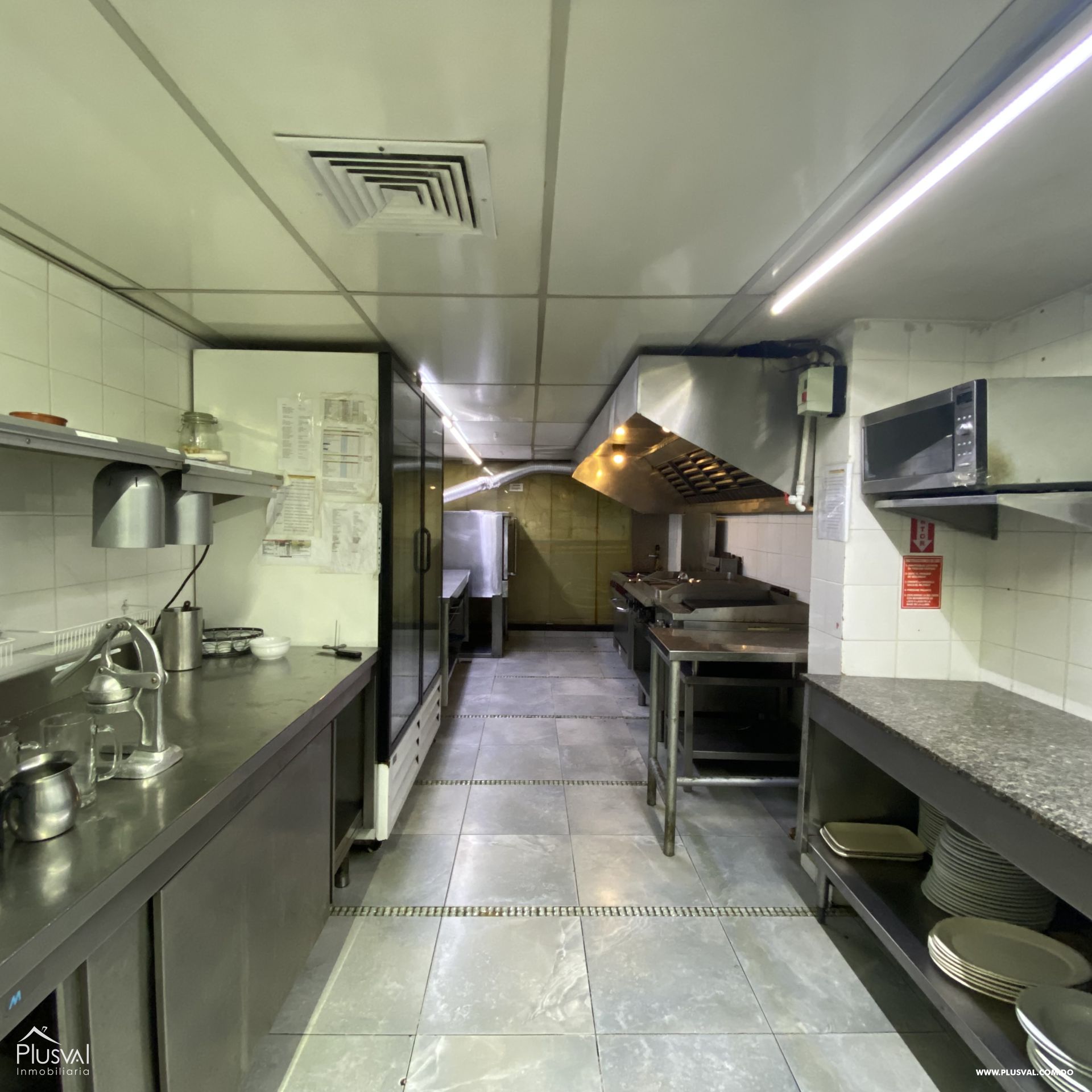 Vendo Traspaso de Restaurant en la Mejor Zona de la Ciudad entre Naco y Piantini 436607