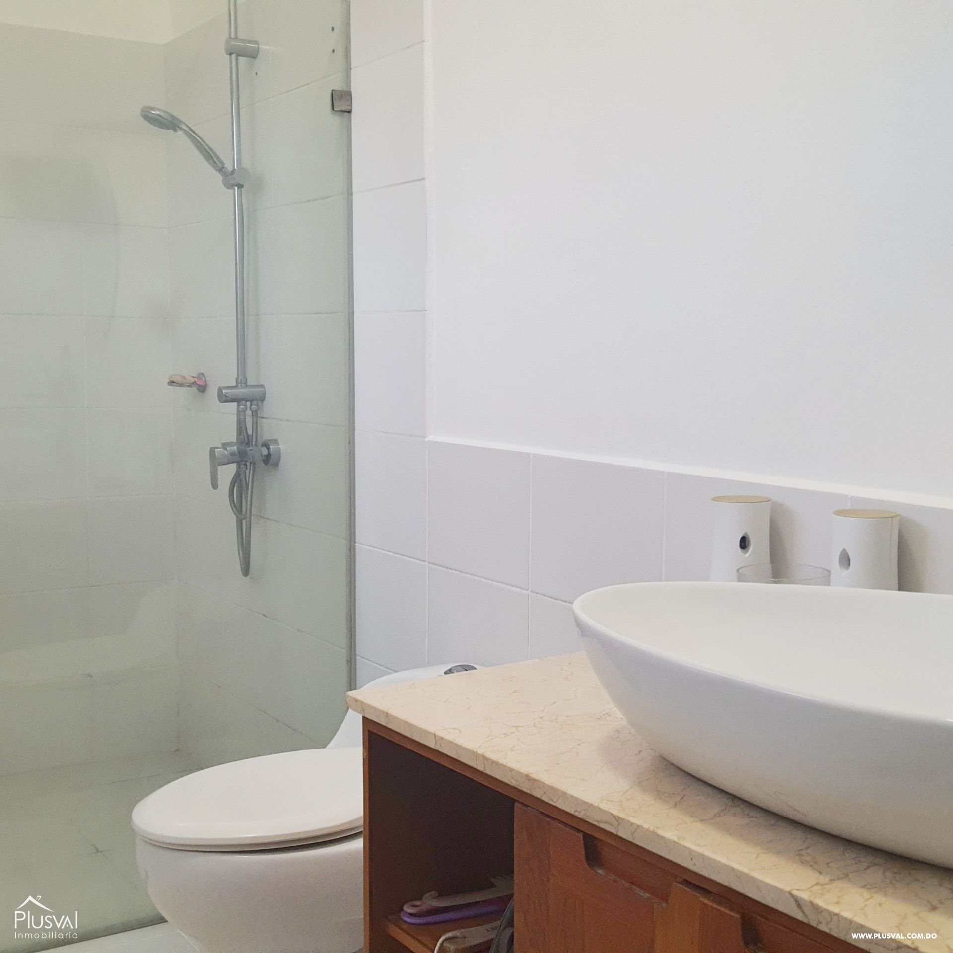 Casa amueblada de 3 habitaciones con jacuzzi, sistema de seguridad y terraza en Venta 406223