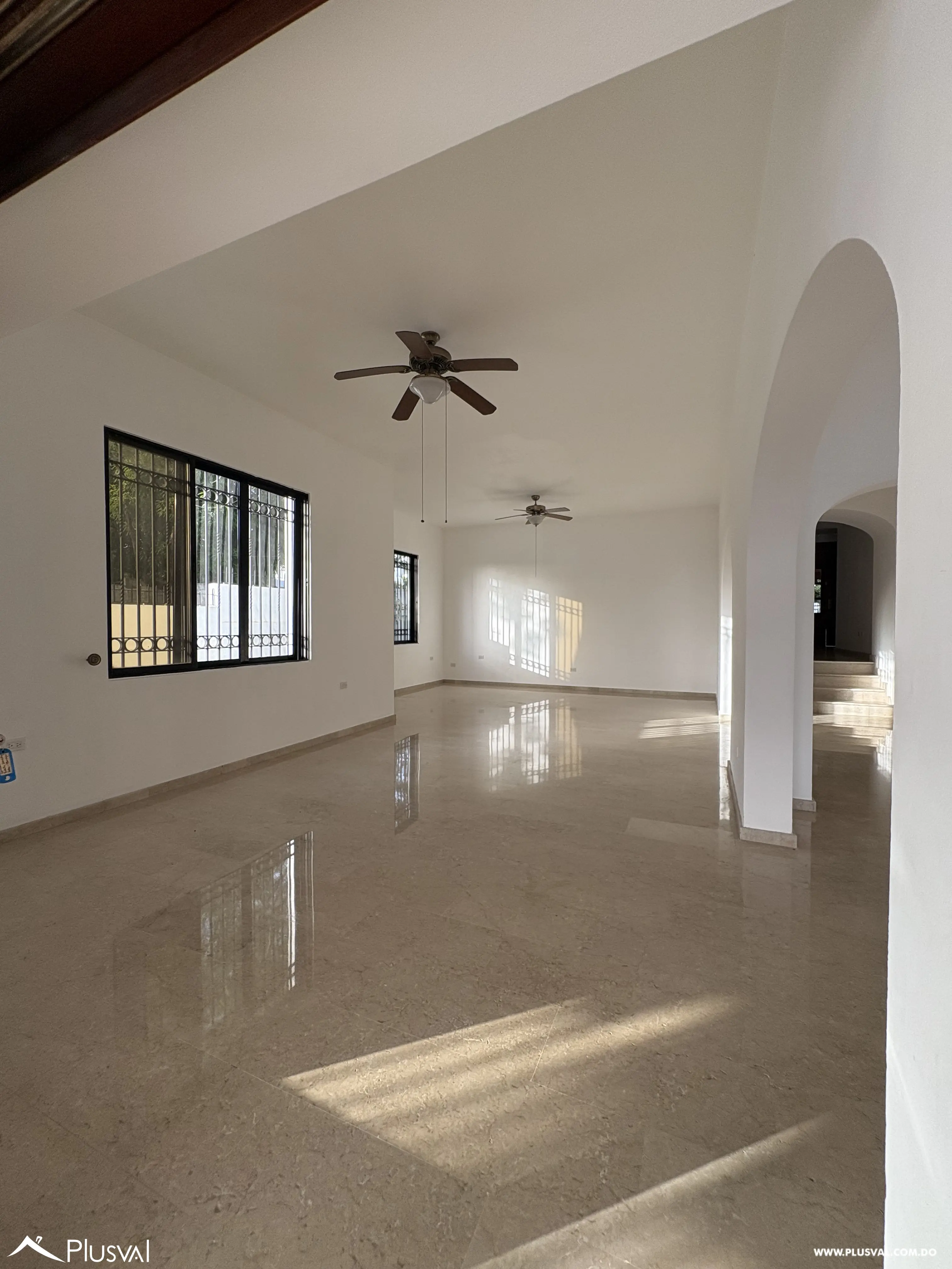 Casa en venta en Altos de Arroyo Hondo III con piscina y hermosa vista. 467004