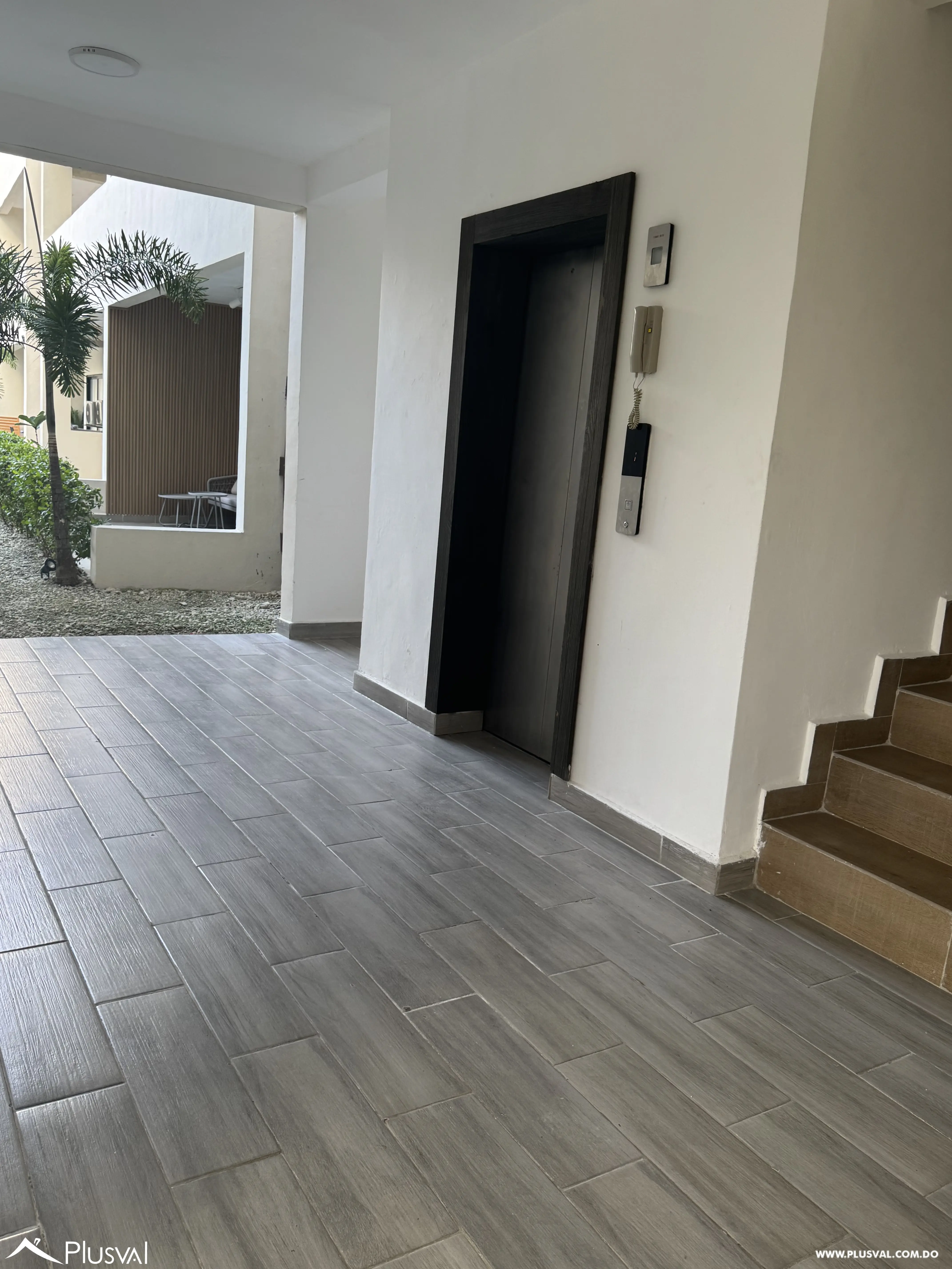 Apartamento en venta en Residencial Galeria Condos Punta Cana 484277