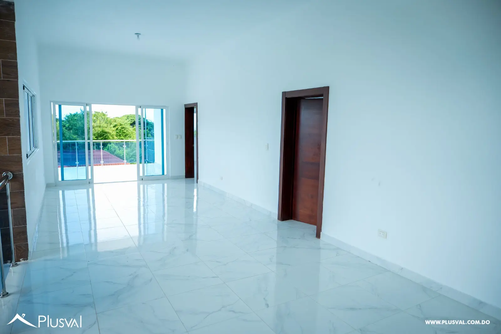 Villa de dos Niveles en Venta en Residencial Cerrado 520730