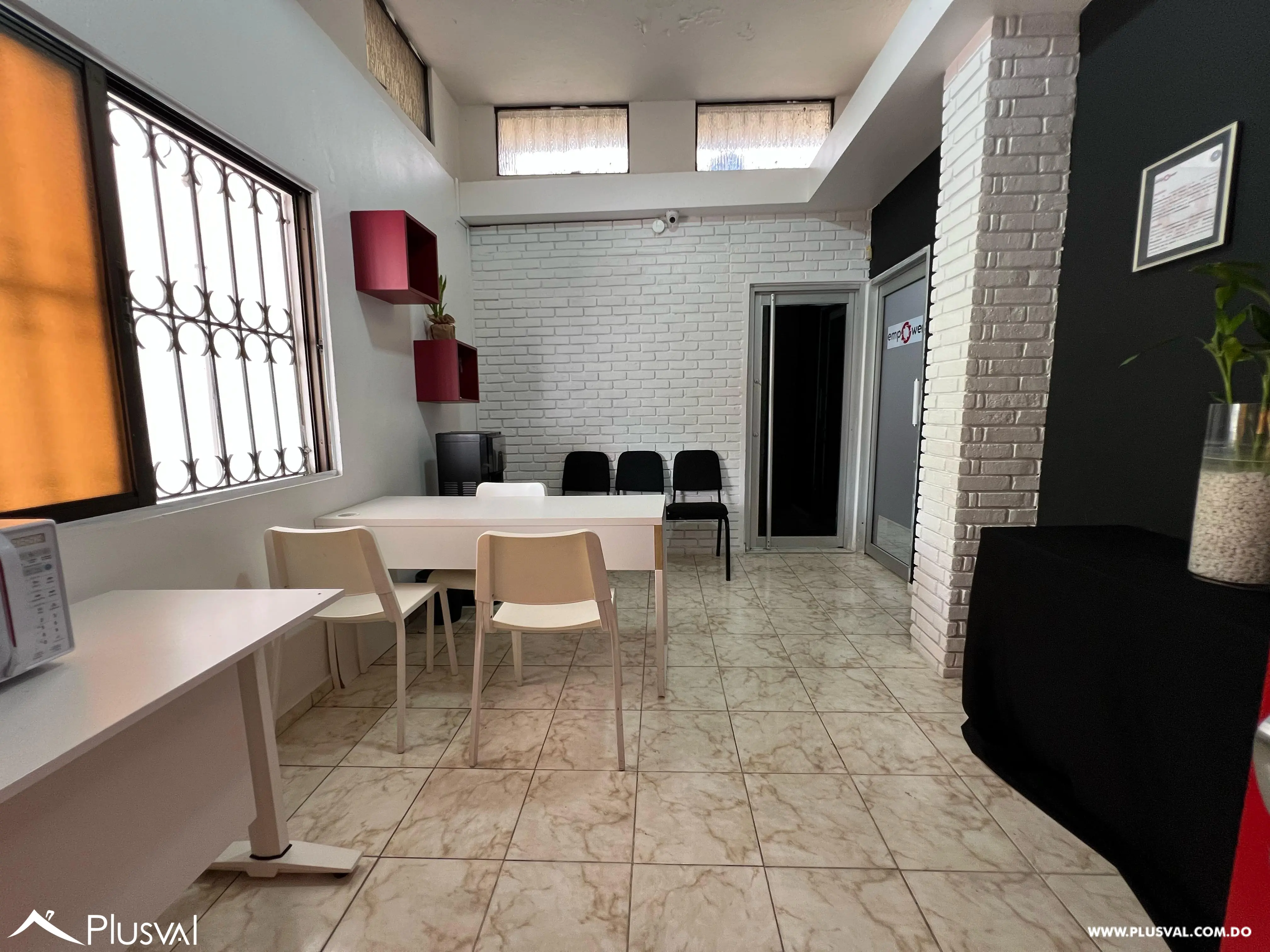 Alquilo Casa Comercial en Los Prados en Excelente Ubicación 454430