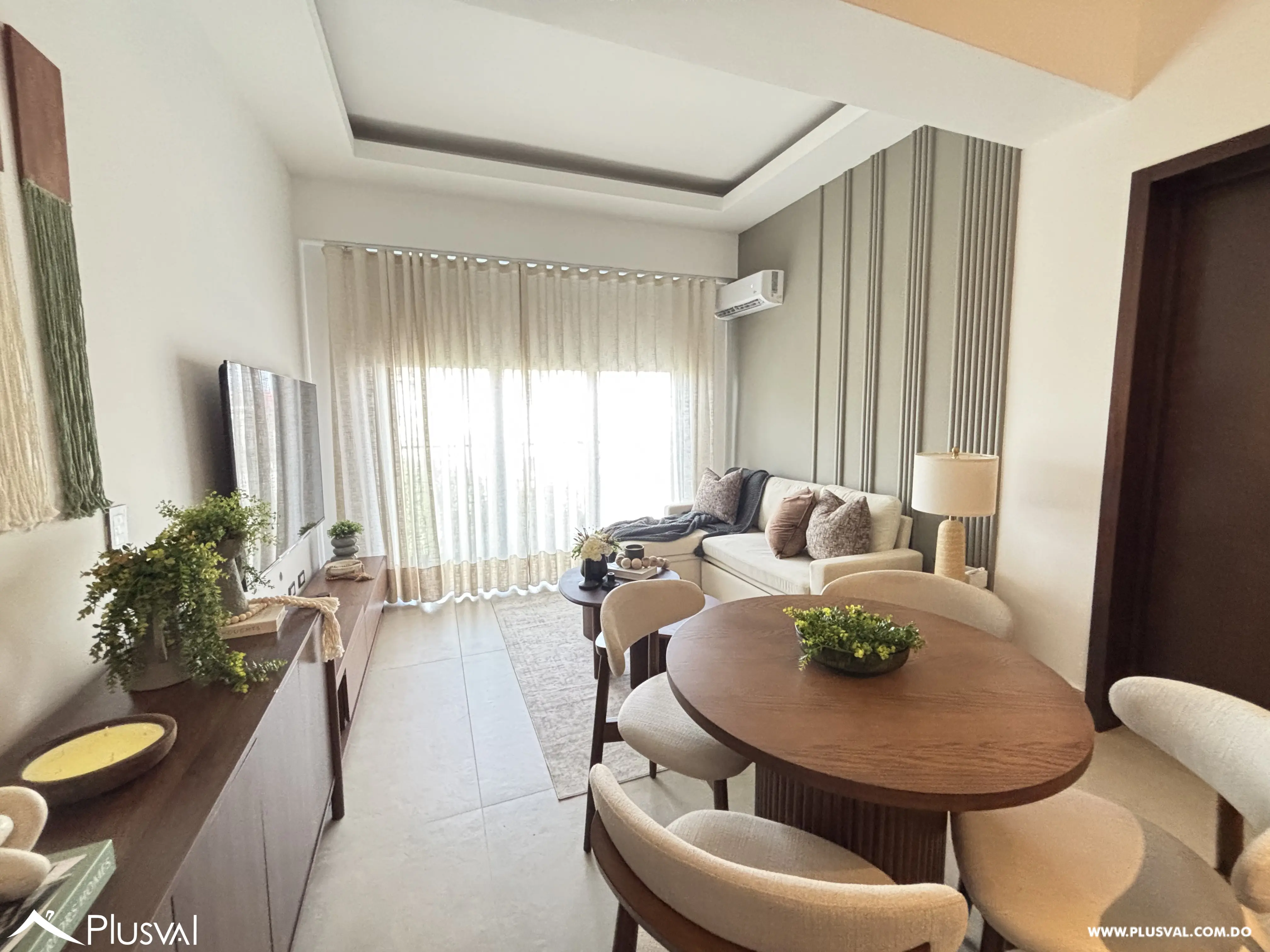 Apartamento amueblado en alquiler en Evaristo Morales 519438