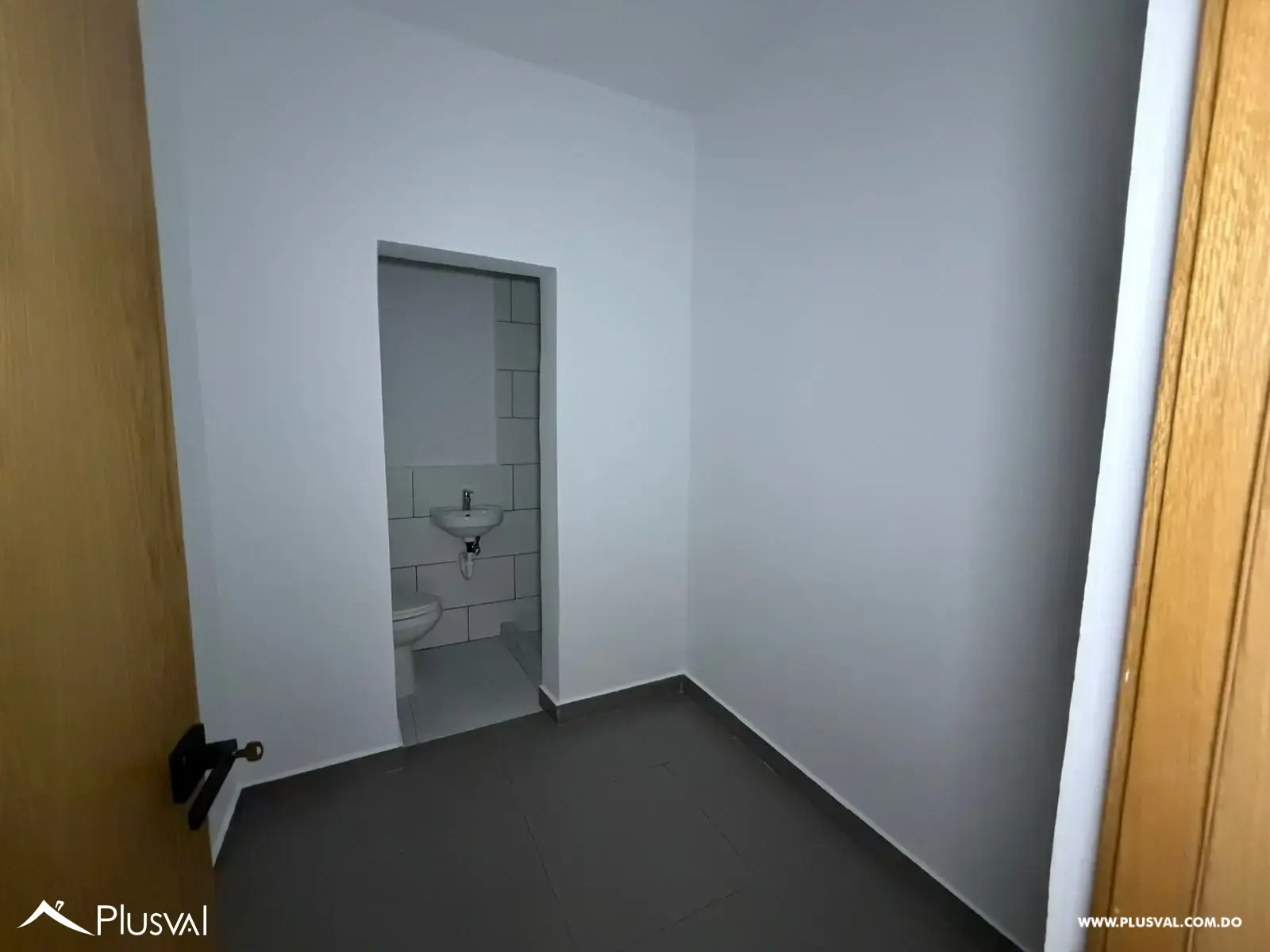 Apartamento en bella vista, con facil acceso al parque mirador sur 475026