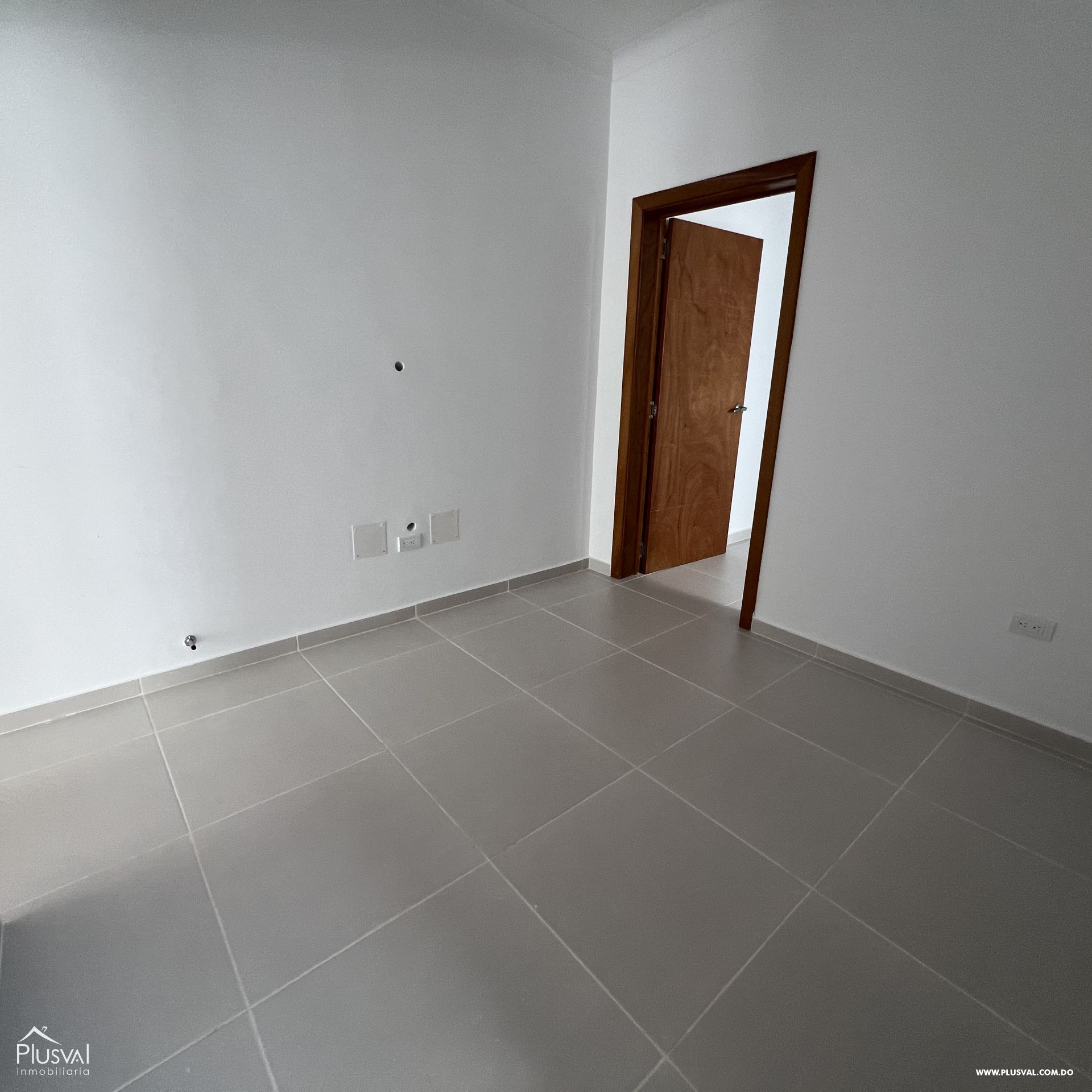 Apartamento en alquiler en Evaristo Morales 319627