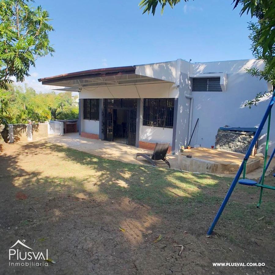 Amplia Casa en Arroyo Hondo II 443386