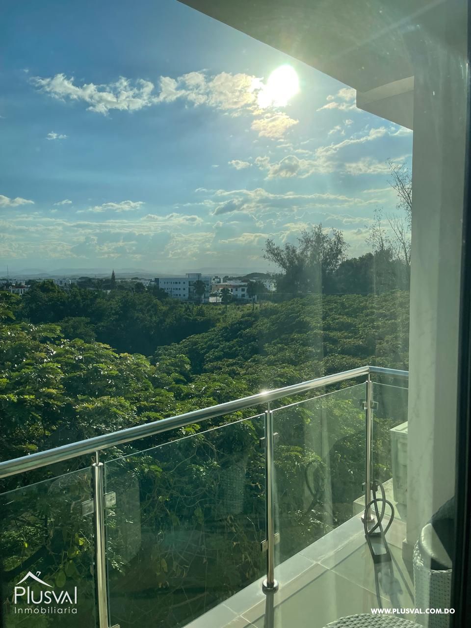 Apartamento en Alquiler en Jardines del Norte, Amueblado y con Áreas Sociales Atractivas 488380