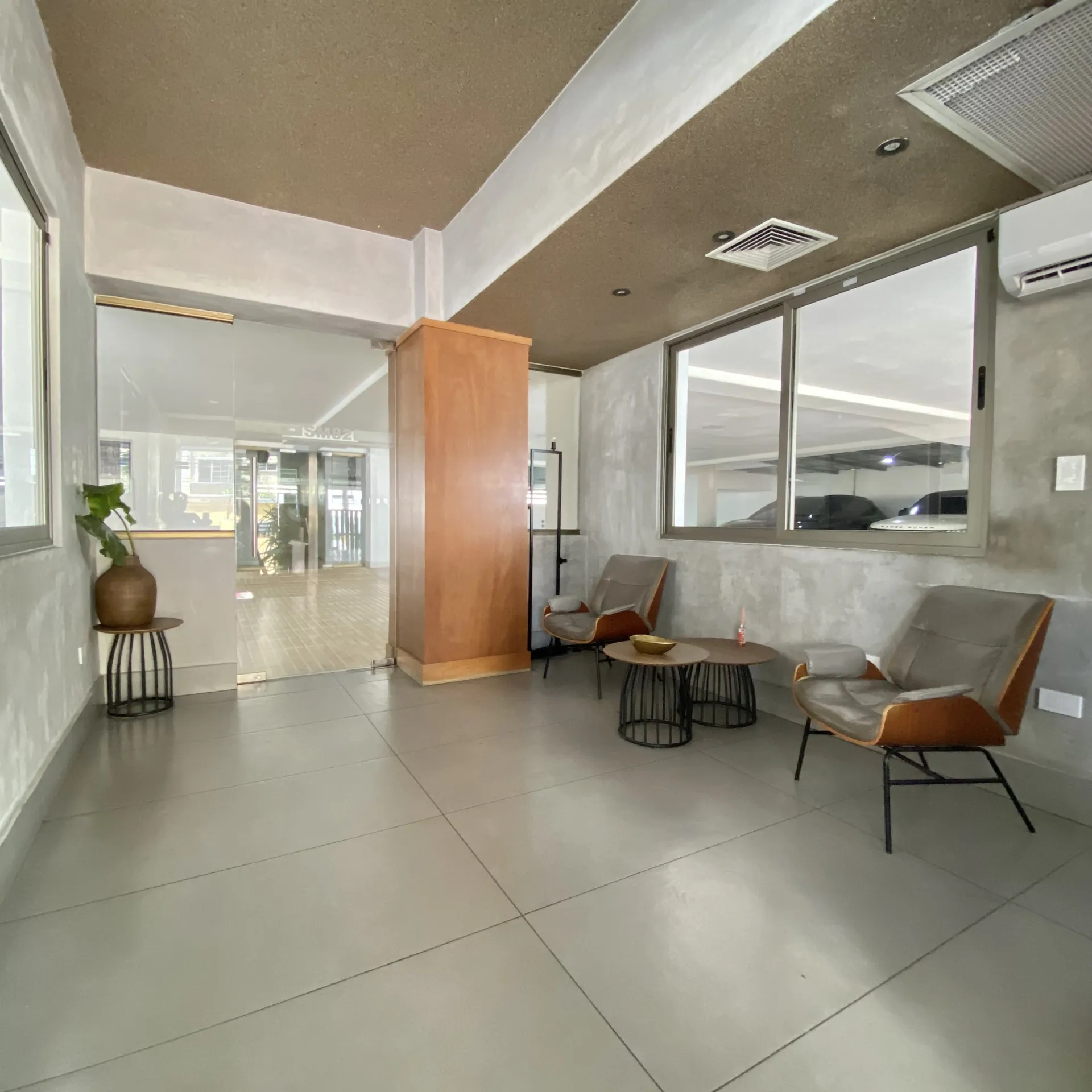 Alquilo Excelente Apartamento Amueblado en Naco 444703