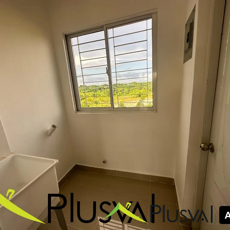 Apartamento de 3 habitaciones, 2 baños y terraza, en Arroyo hondo 3 415538