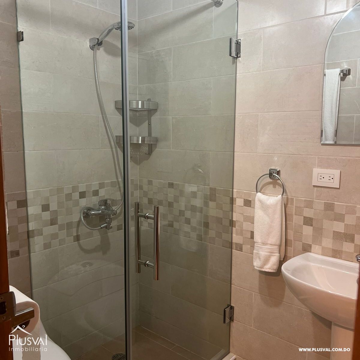 Práctico, Cómodo y Amueblado Apartamento en Venta en La Julia 361843
