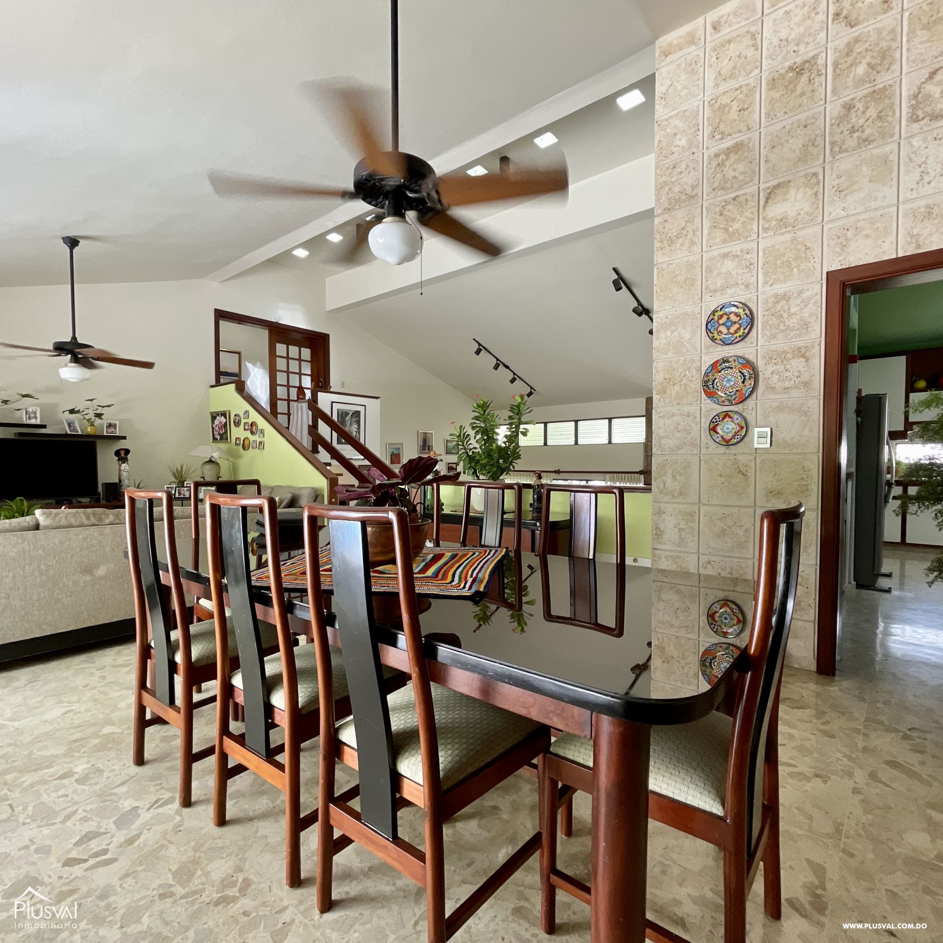 Casa en Venta en Los Ríos, Grandes Espacios, patio y Jardín 215361