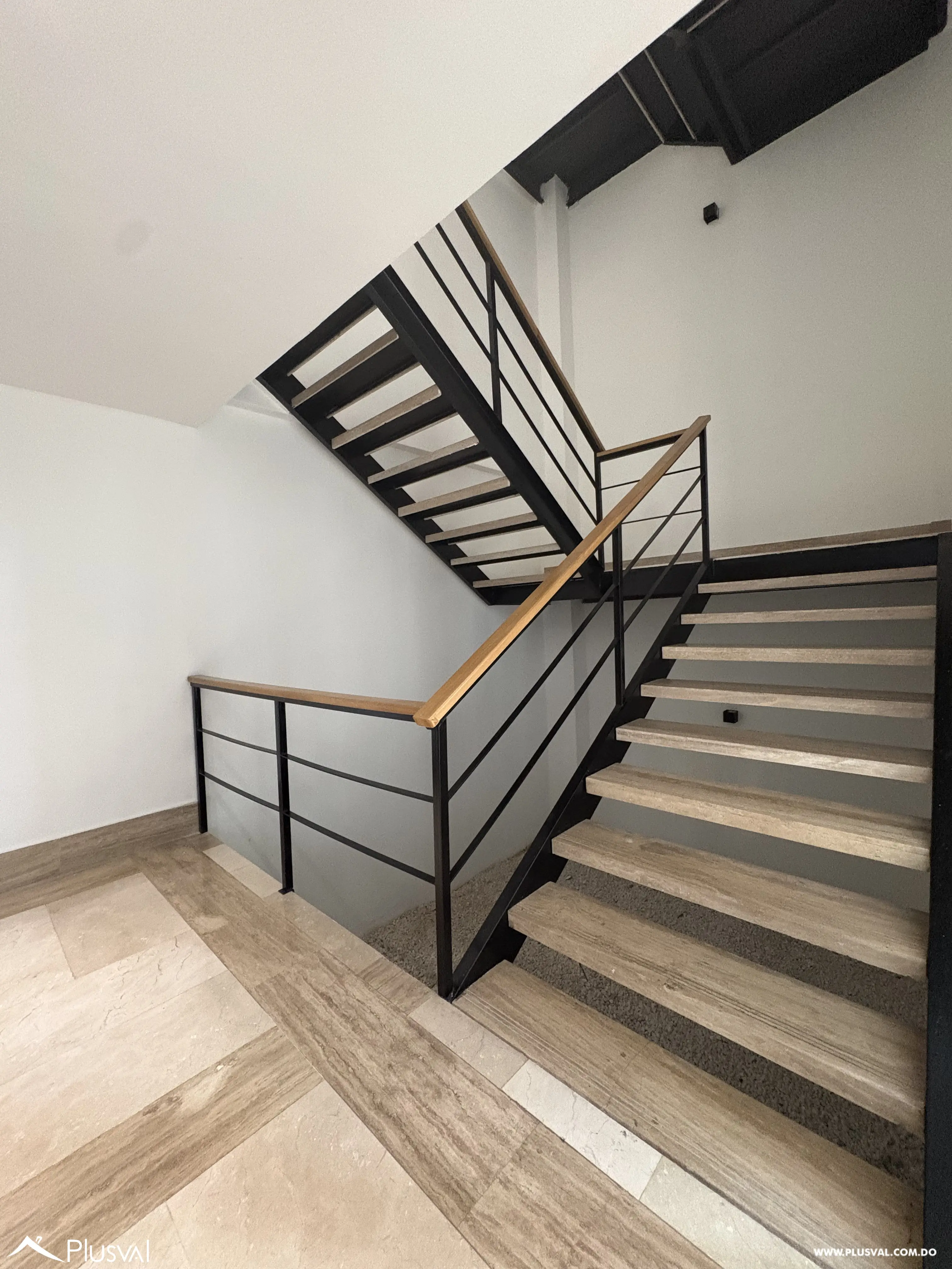 Excelente PH en venta en Paraíso de 4 habitaciones, Terraza privada y balcon. 488788