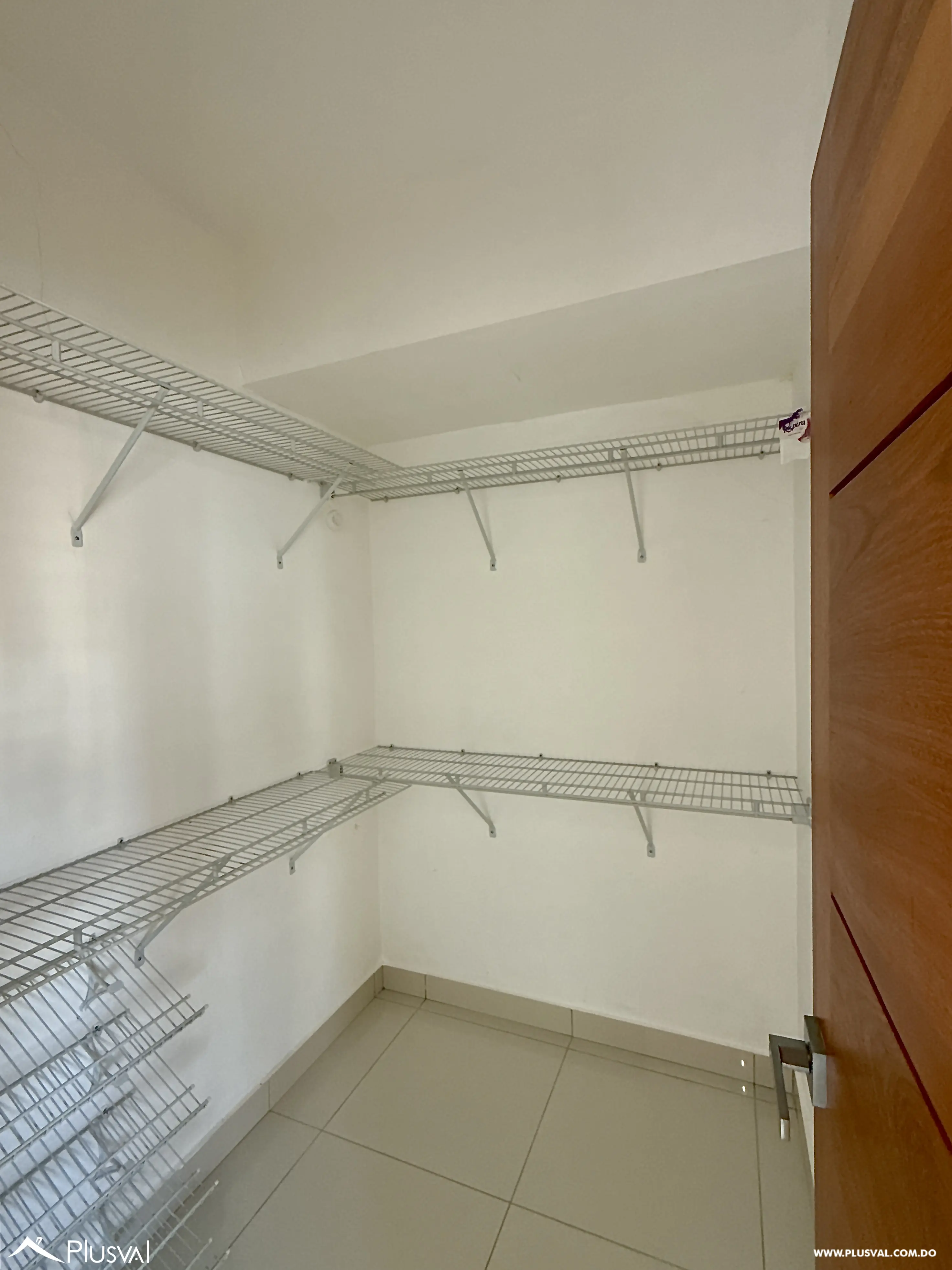 Alquiler Apartamento de 3 Habitaciones y 3 parqueos en Mirador Sur 478193