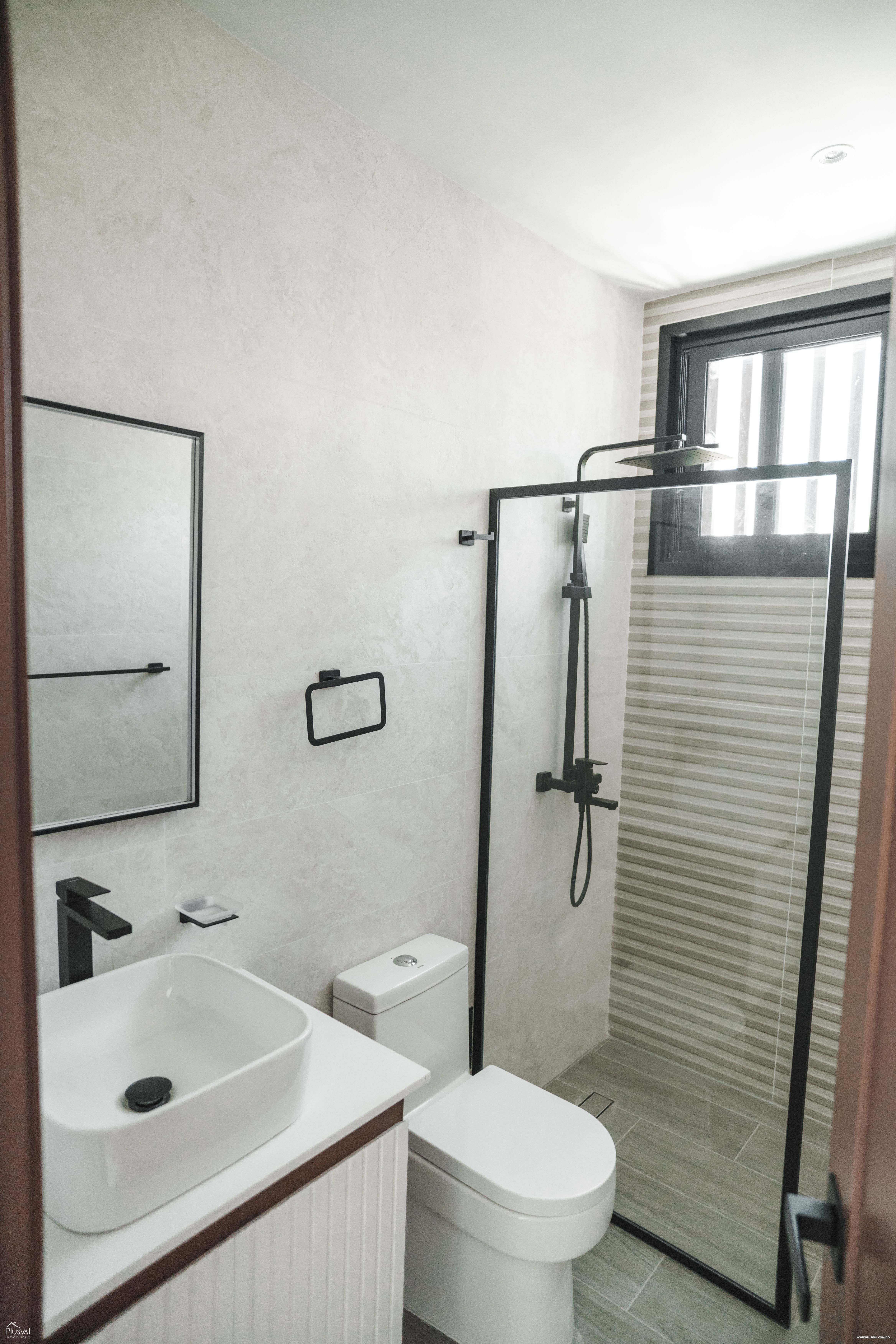 Apartamento ubicado en un 2do nivel en una torre próxima al HOMS 487710