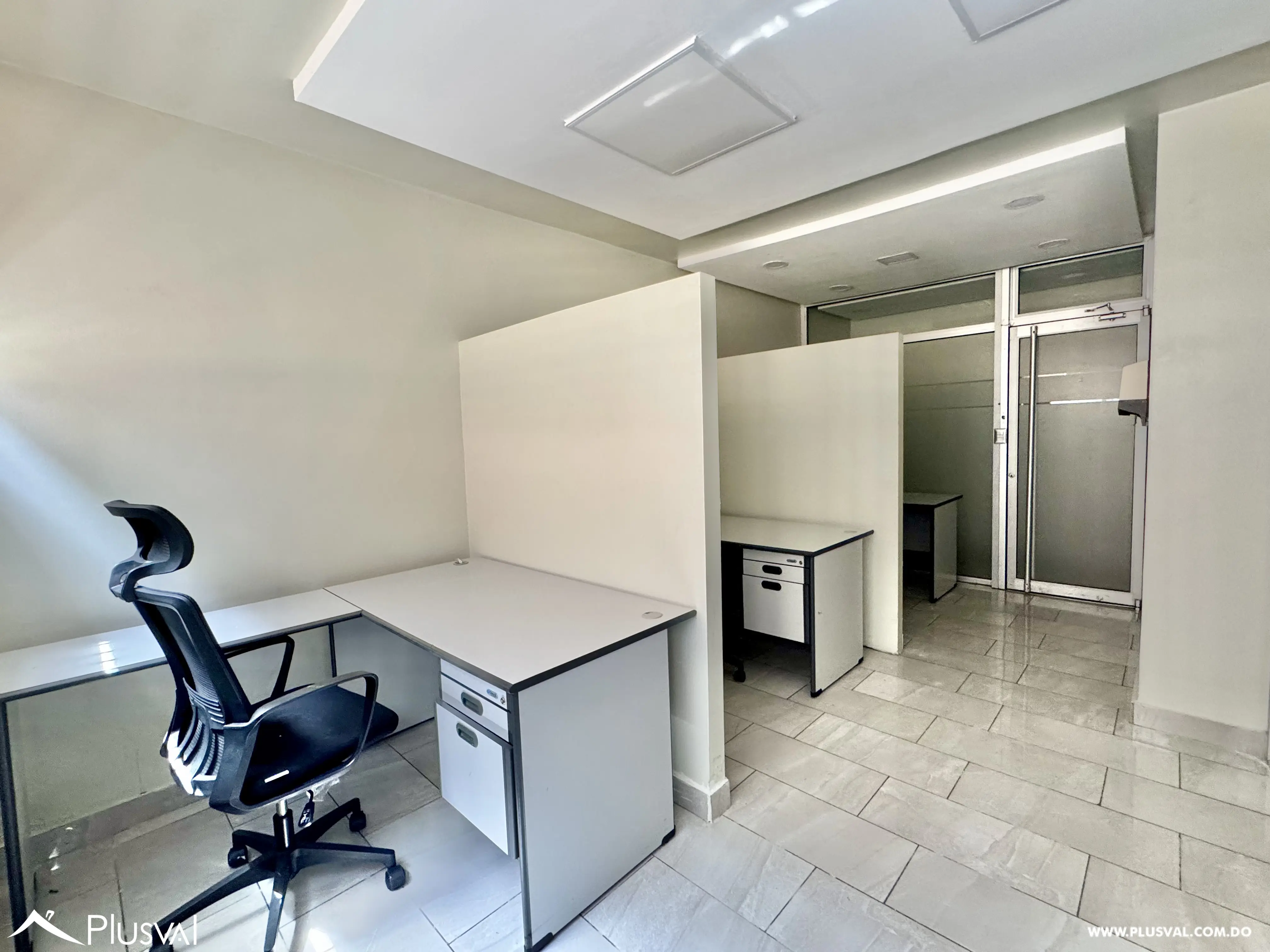 Alquilo Maravilloso Local Comercial en Esquina en Arroyo Hondo Viejo 512875