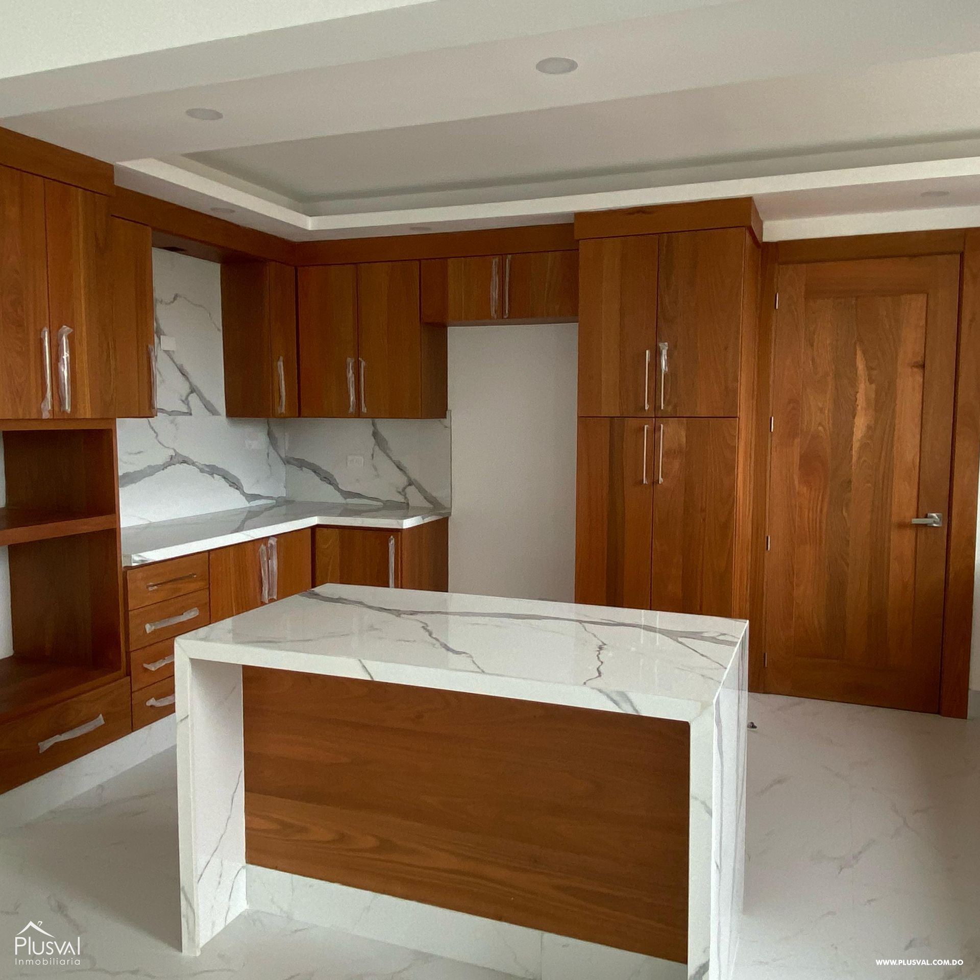 Apartamentos tipo casa en edificio exclusivo 433100