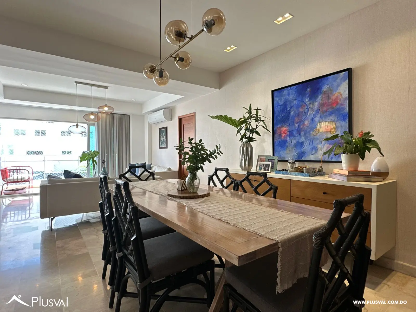 Apartamento en venta en zona exclusiva, Naco. 471866