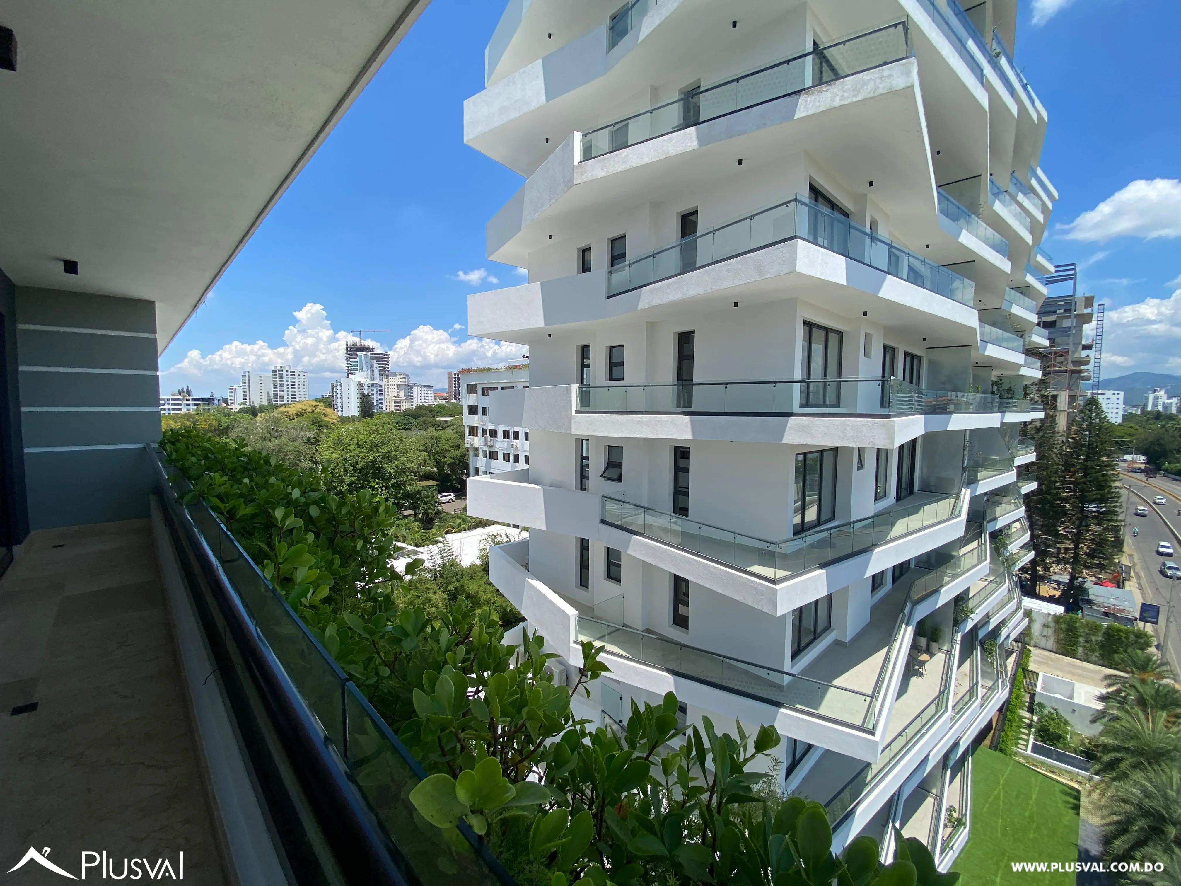 Torre de Lujo tipo Condo-Hotel 458700