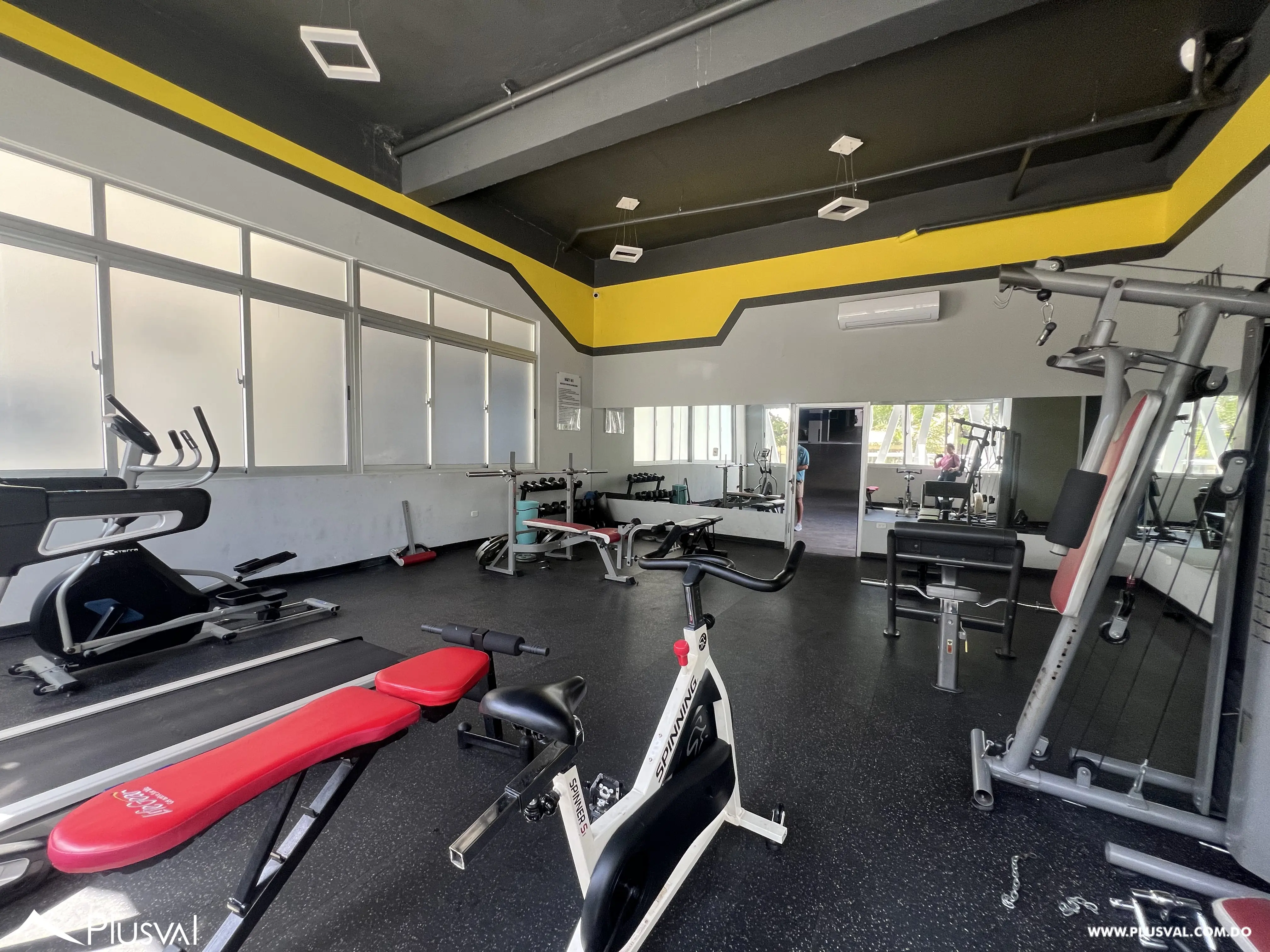 Apartamento amueblado en alquiler en la Zona Universitaria 472020