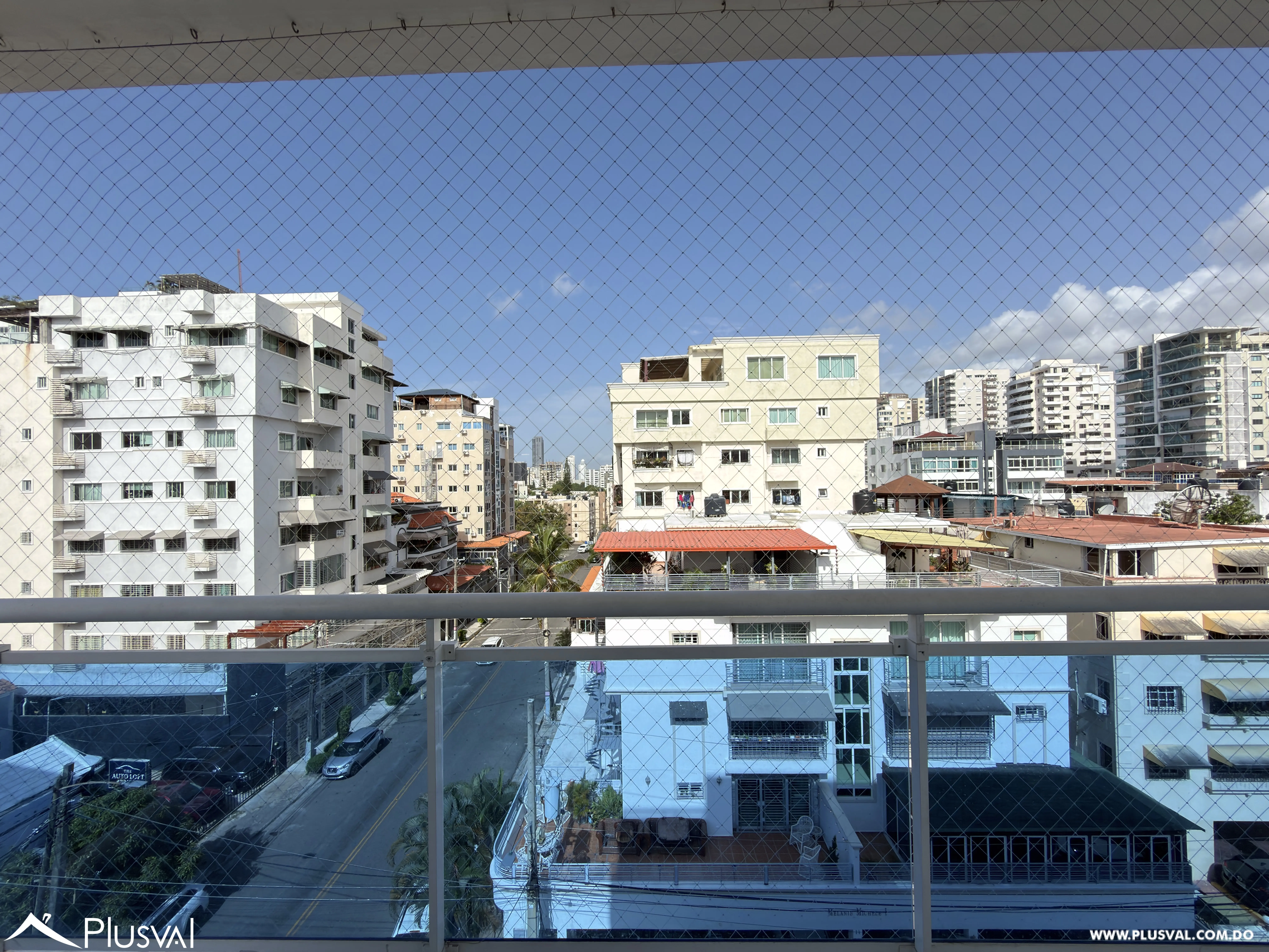 Alquilo apartamento de 3 habitaciones en Bella Vista 513345