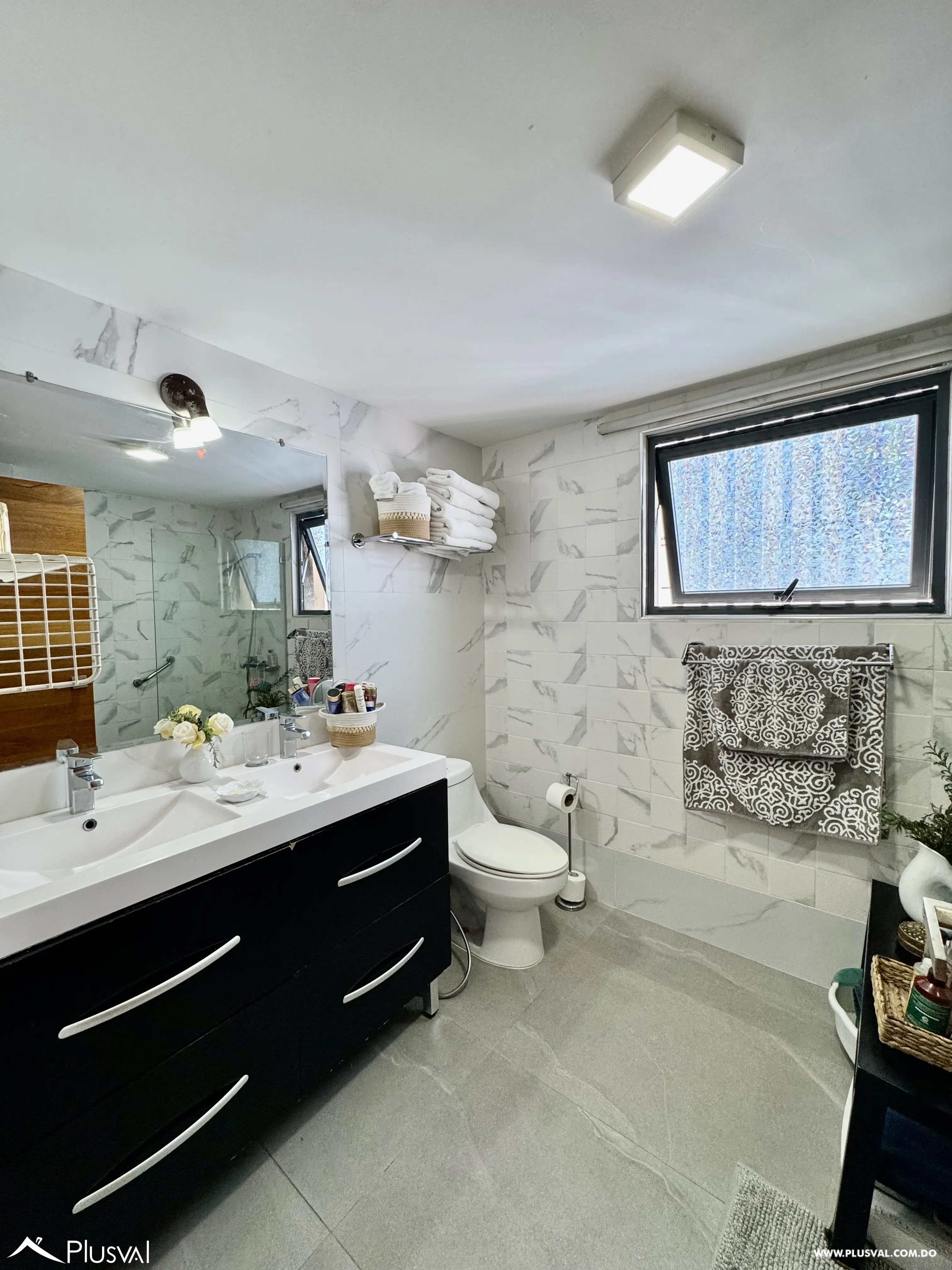 Vendo Maravilloso y Amplio Apartamento con Vista Mar en La Esperilla 490685