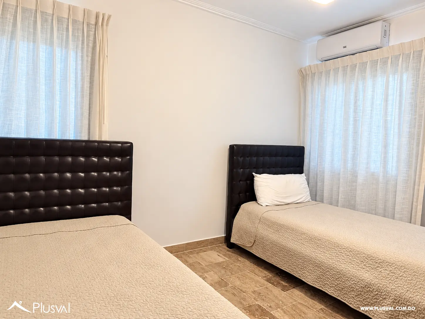 Apartamento con terraza privada 525079