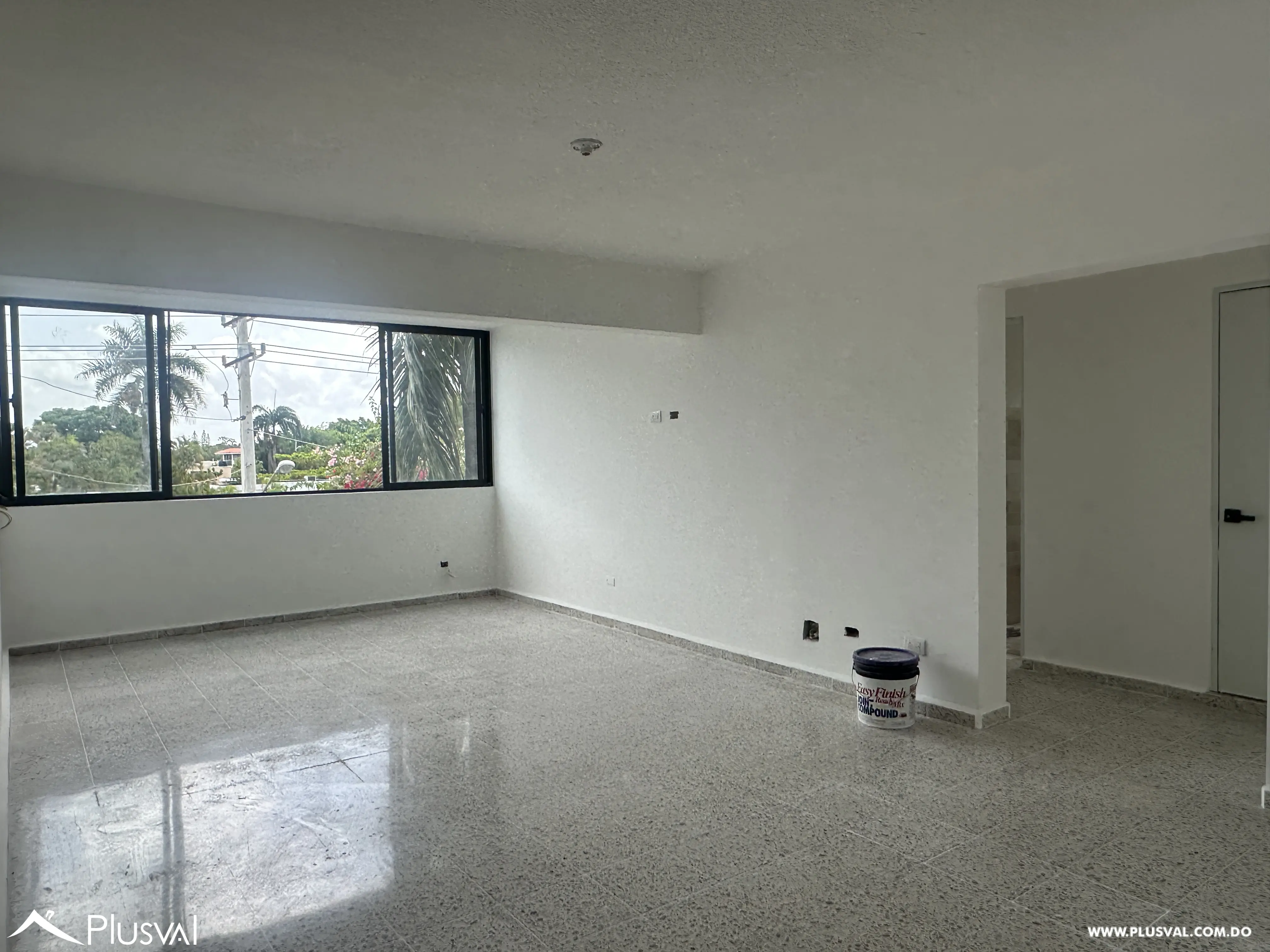Apartamento Remodelado en Venta. 465470