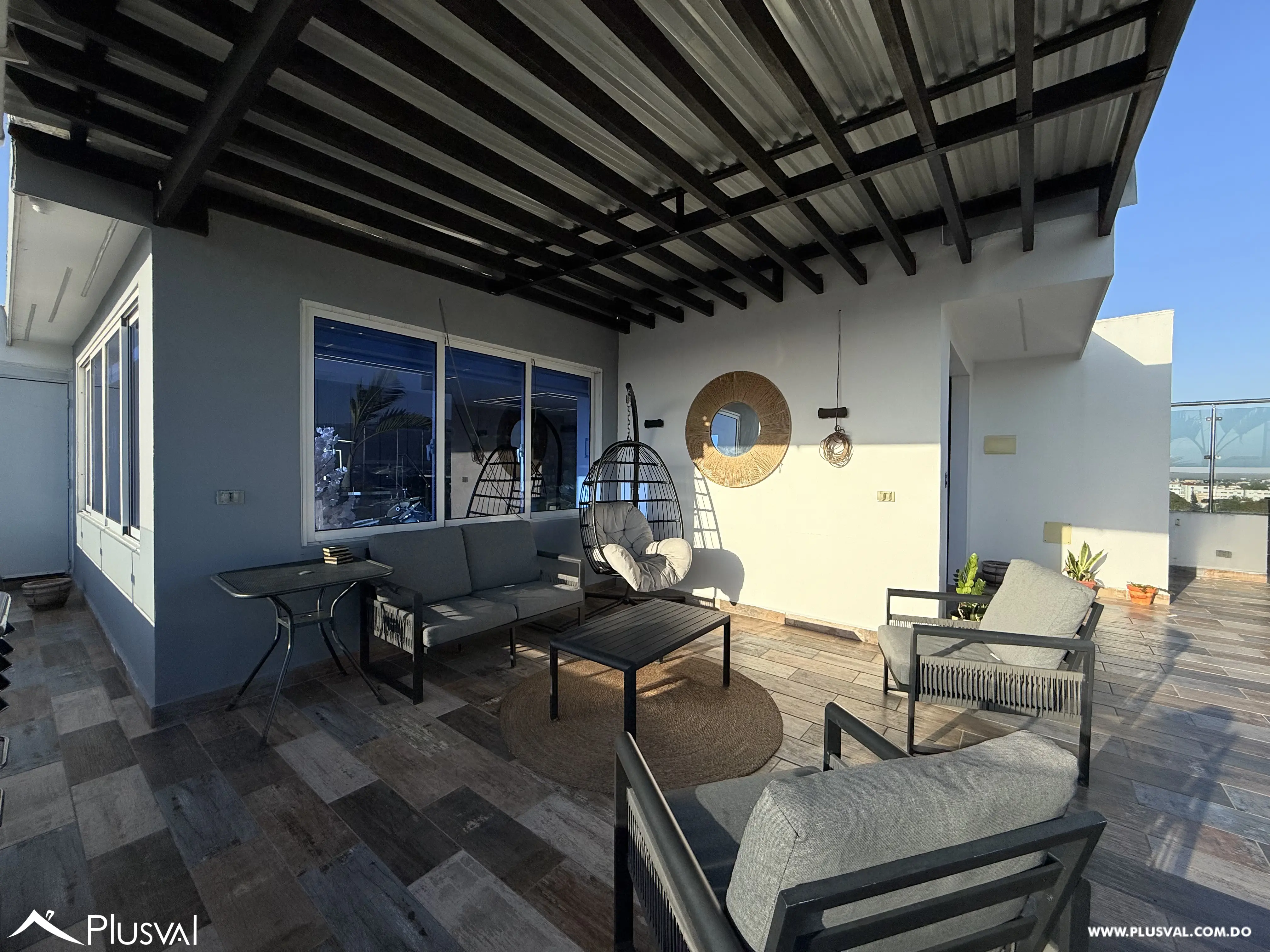 Penthouse en venta en Cerro Alto, Santiago de los Caballeros, con ascensor y 4 parqueos privados 487446