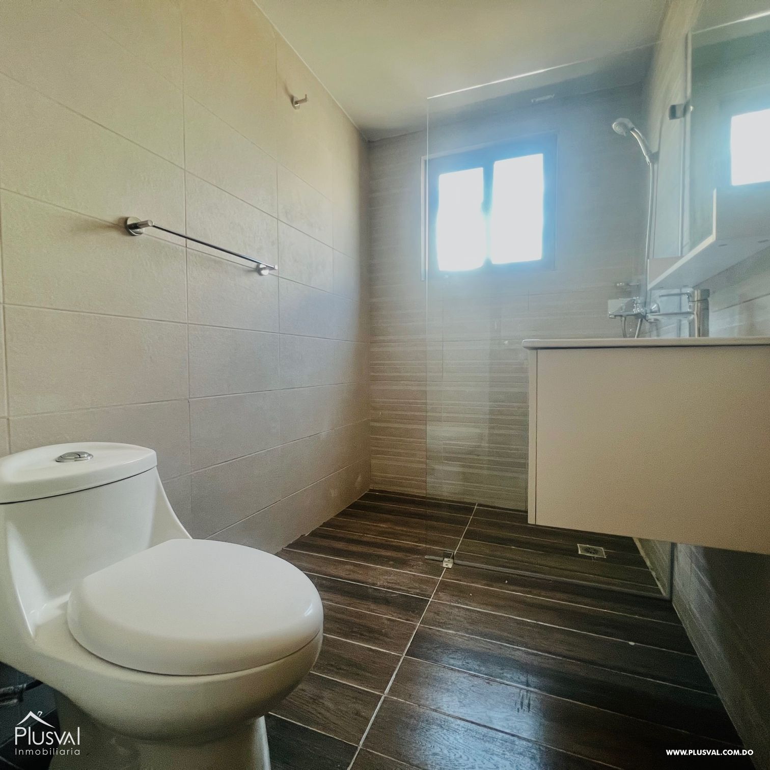 Apartamento en Alquiler 3 Hab en el Millon 268899